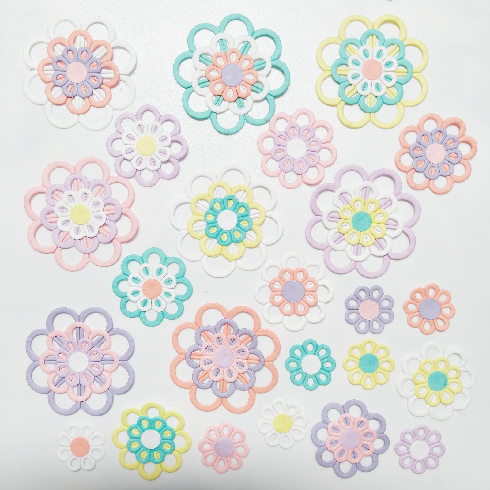 お買い得 クラフトパンチ 色紙飾り付 卒業 卒園 退職 寄せ書き