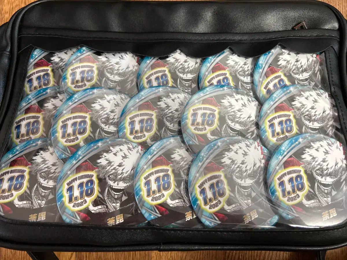 ヒロアカ 荼毘 痛バッグ ジャンフェス 缶バッジ て*こ様 ヒロアカ 荼毘