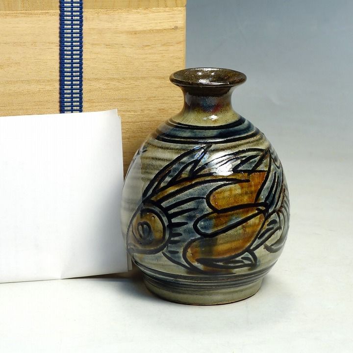 人間国宝 金城次郎 魚紋竹形花瓶 栞 共箱 壺屋焼 壷屋焼