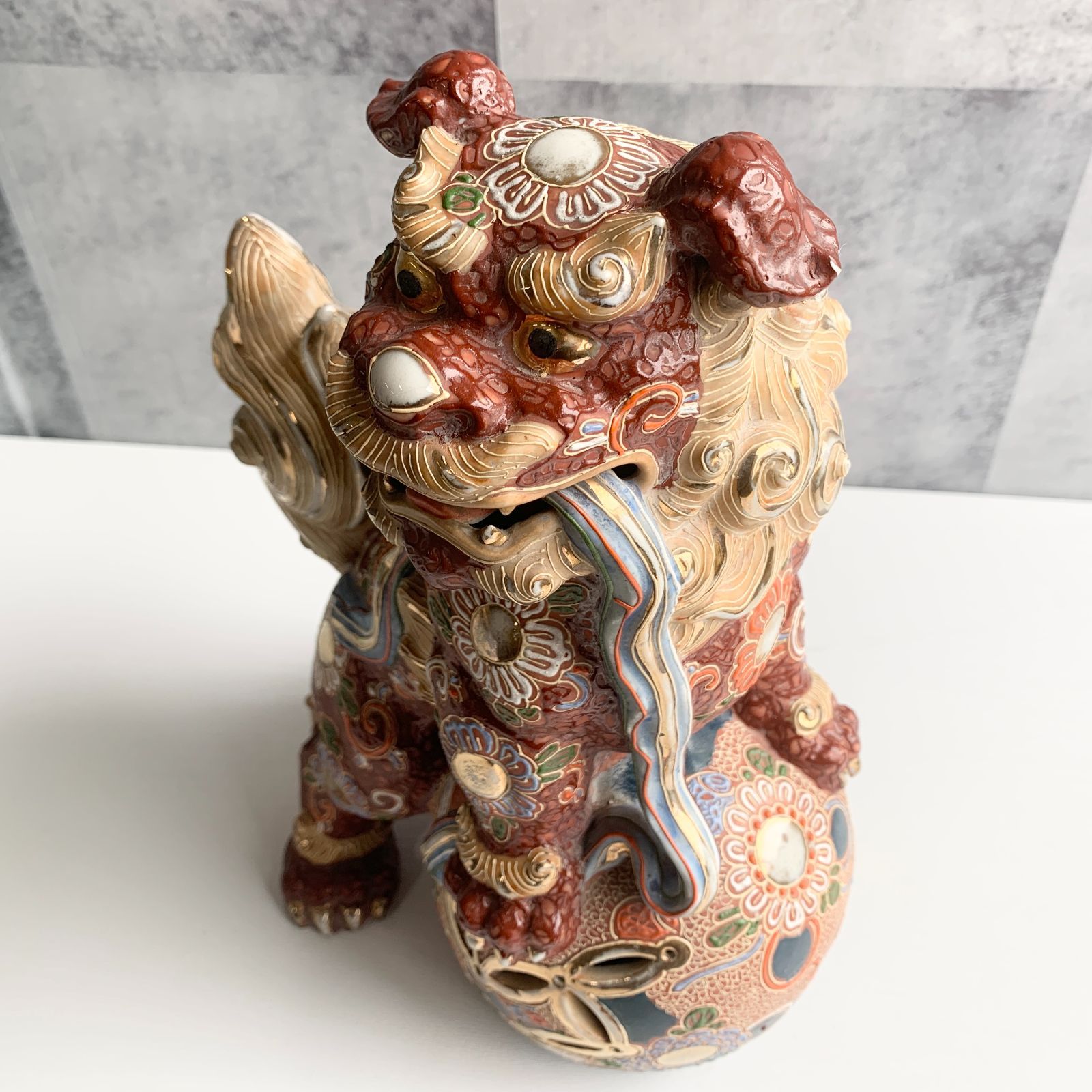 九谷焼 玉乗り獅子 魔除け 縁起物 金 赤 九谷焼 骨董 民芸品 宝獅子 魔除け