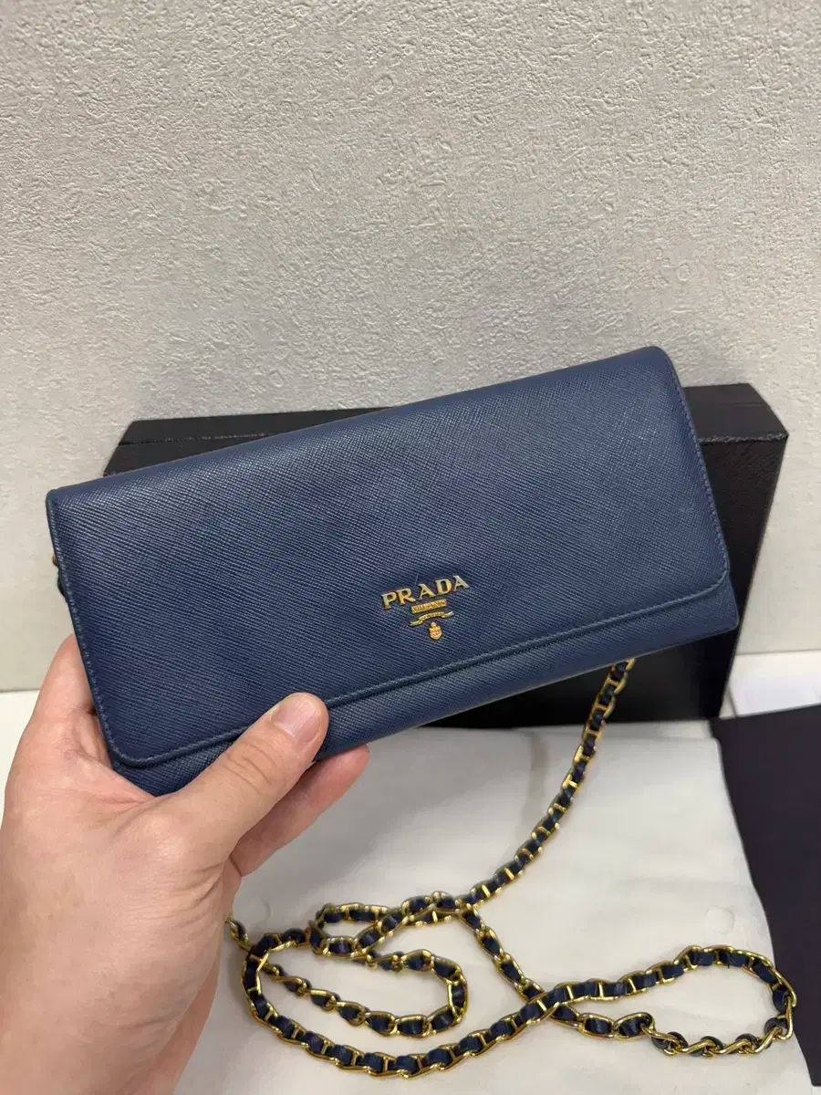 PRADA サフィアーノレザー 二つ折り財布 青 く*む様 PRADAプラダ PRADA