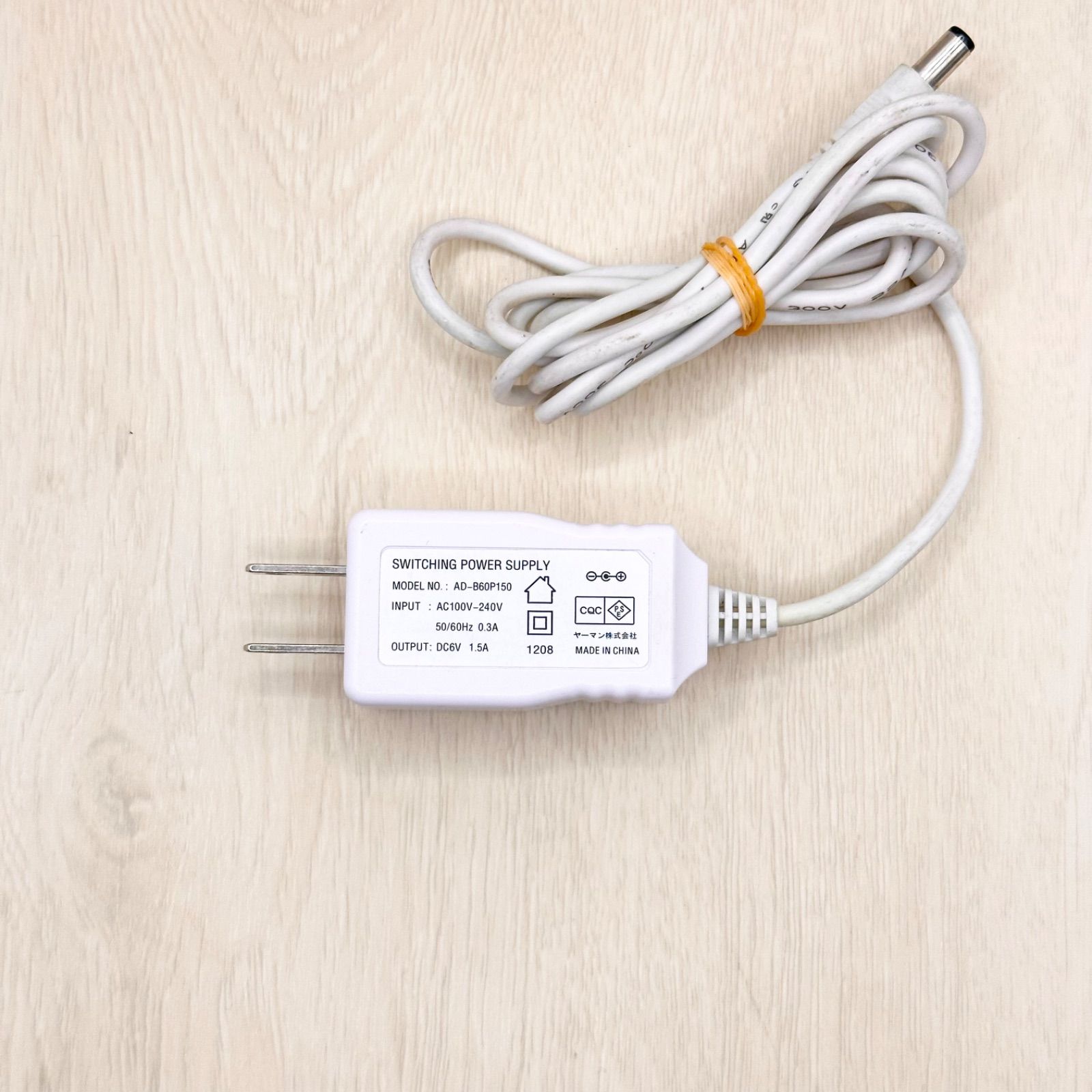 YMAN 美顔器 人気 専用ケーブル付き YMAN 美顔器 専用ケーブル付き