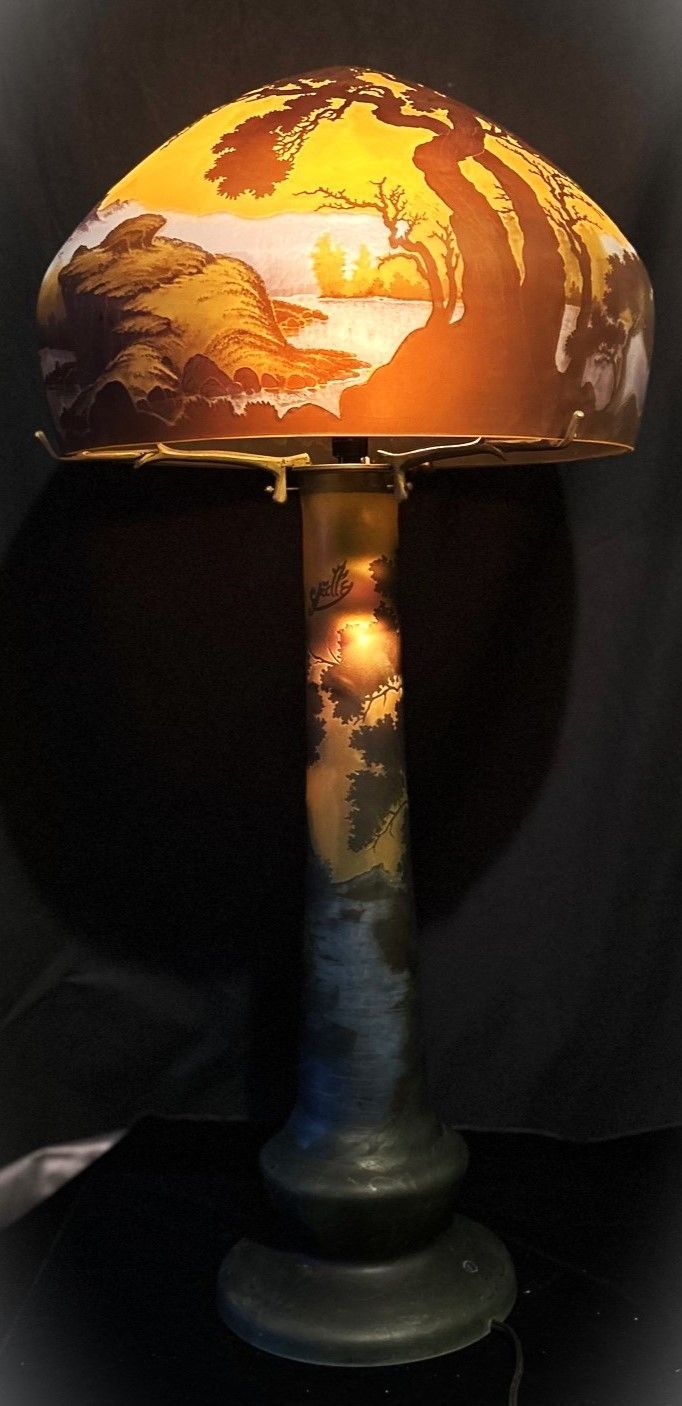 エミールガレ アールヌーボー ランプ 傘幅30㎝高さ43㎝ 難有