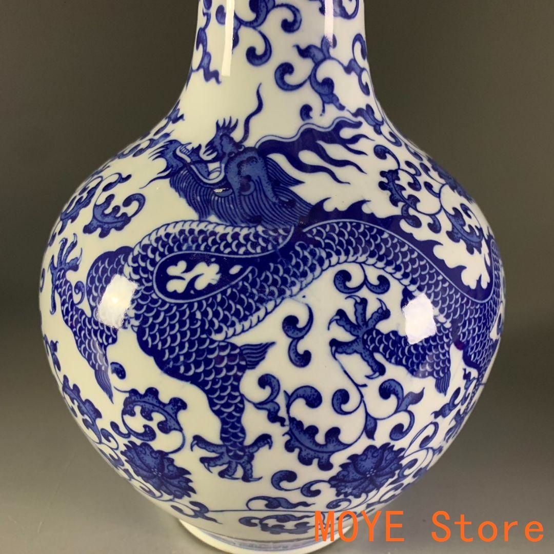 藍地琺瑯彩纏枝両面開窓花鳥抱月瓶 景徳鎮陶磁器 装飾品 現代工芸品