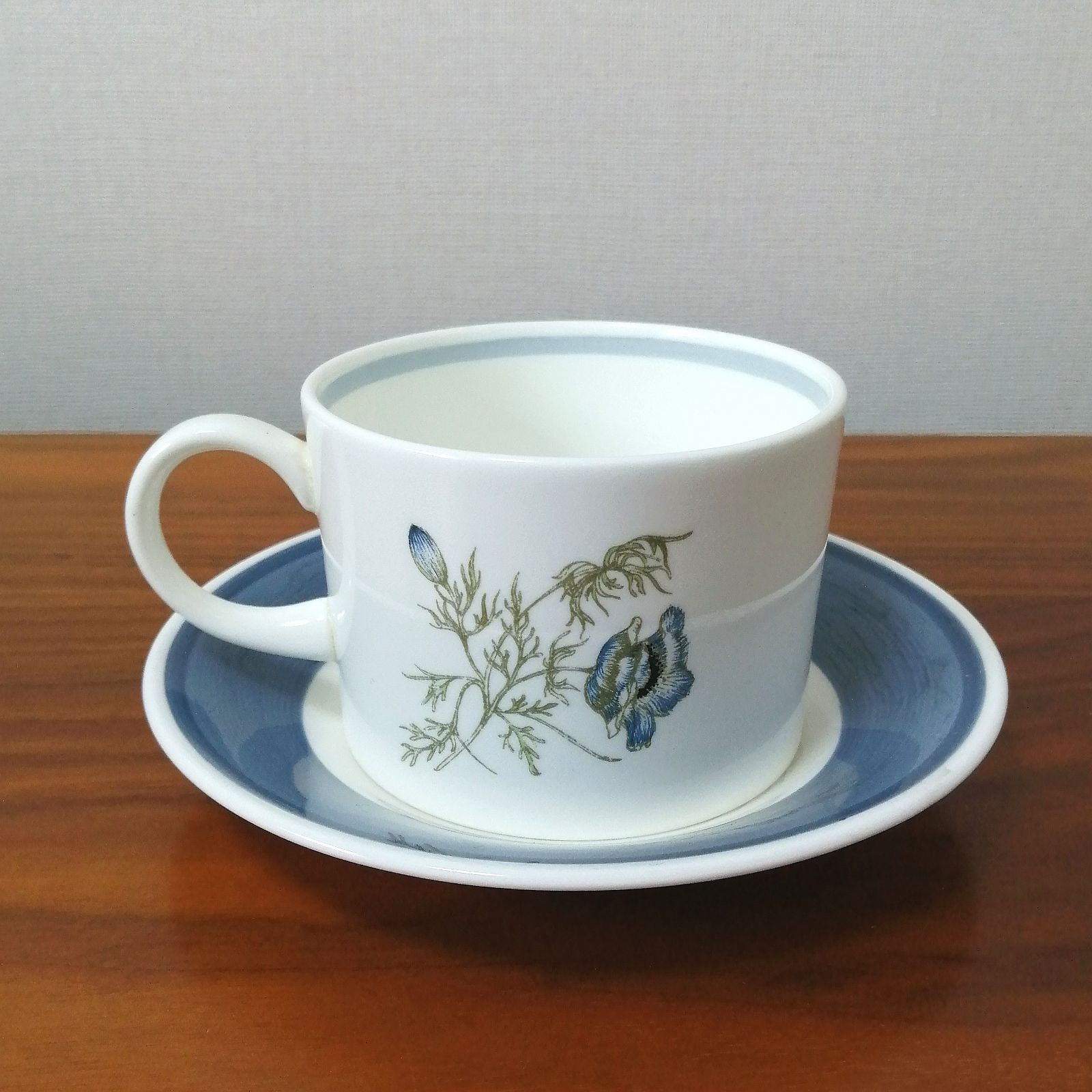 ウェッジウッド スージークーパーデザイン グレンミスト カップ