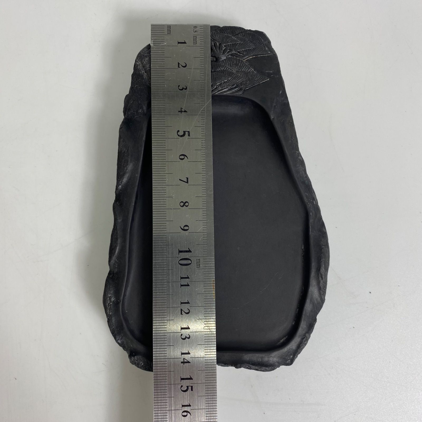 端渓硯 松彫刻 硯 木箱付き 中国硯 唐硯 文房四宝 書道用品 墨磨き