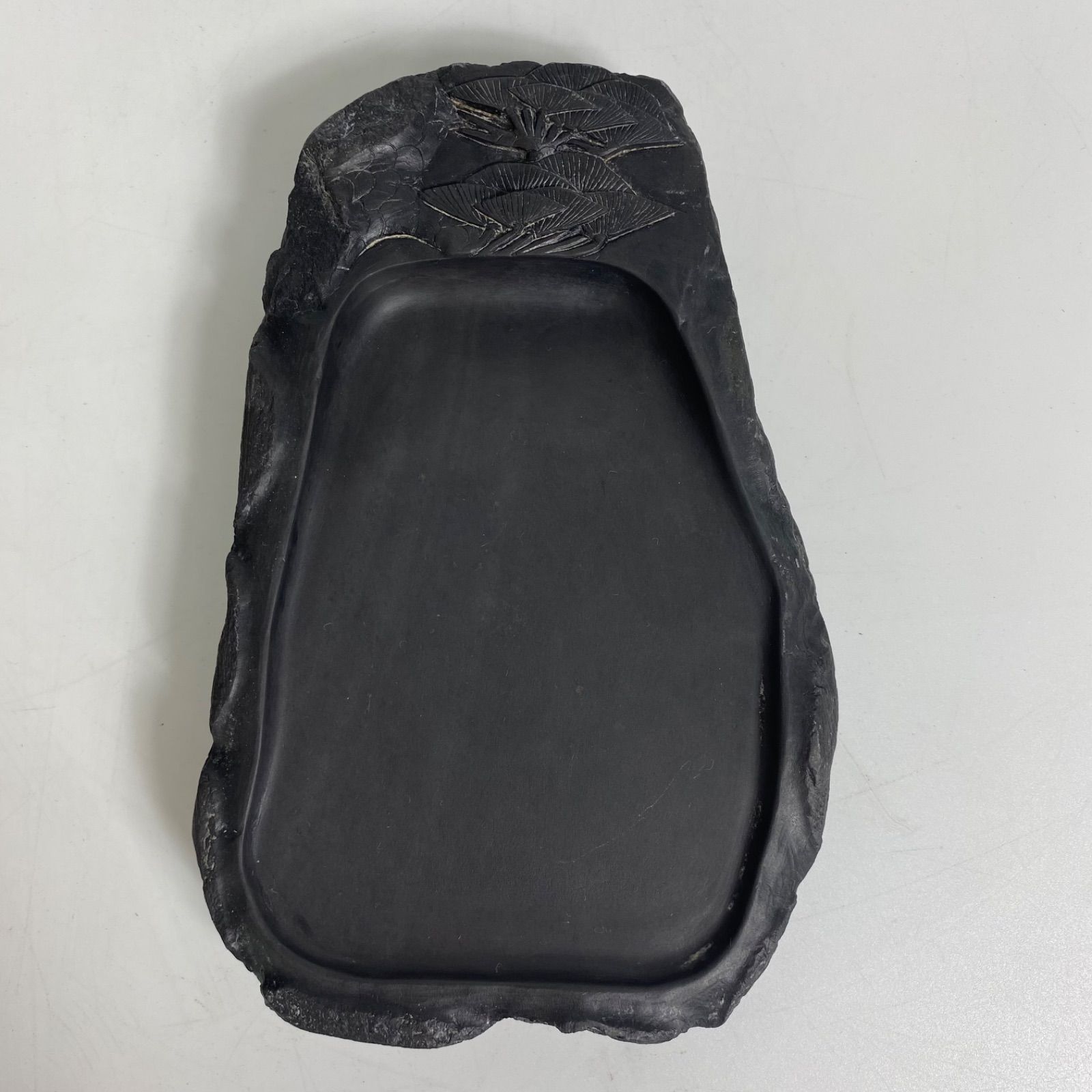 端渓硯 松彫刻 硯 木箱付き 中国硯 唐硯 文房四宝 書道用品 墨磨き