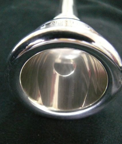 BRASS-EVOLUTION)チューバマウスピース NO.3＜送料無料＞【特価I