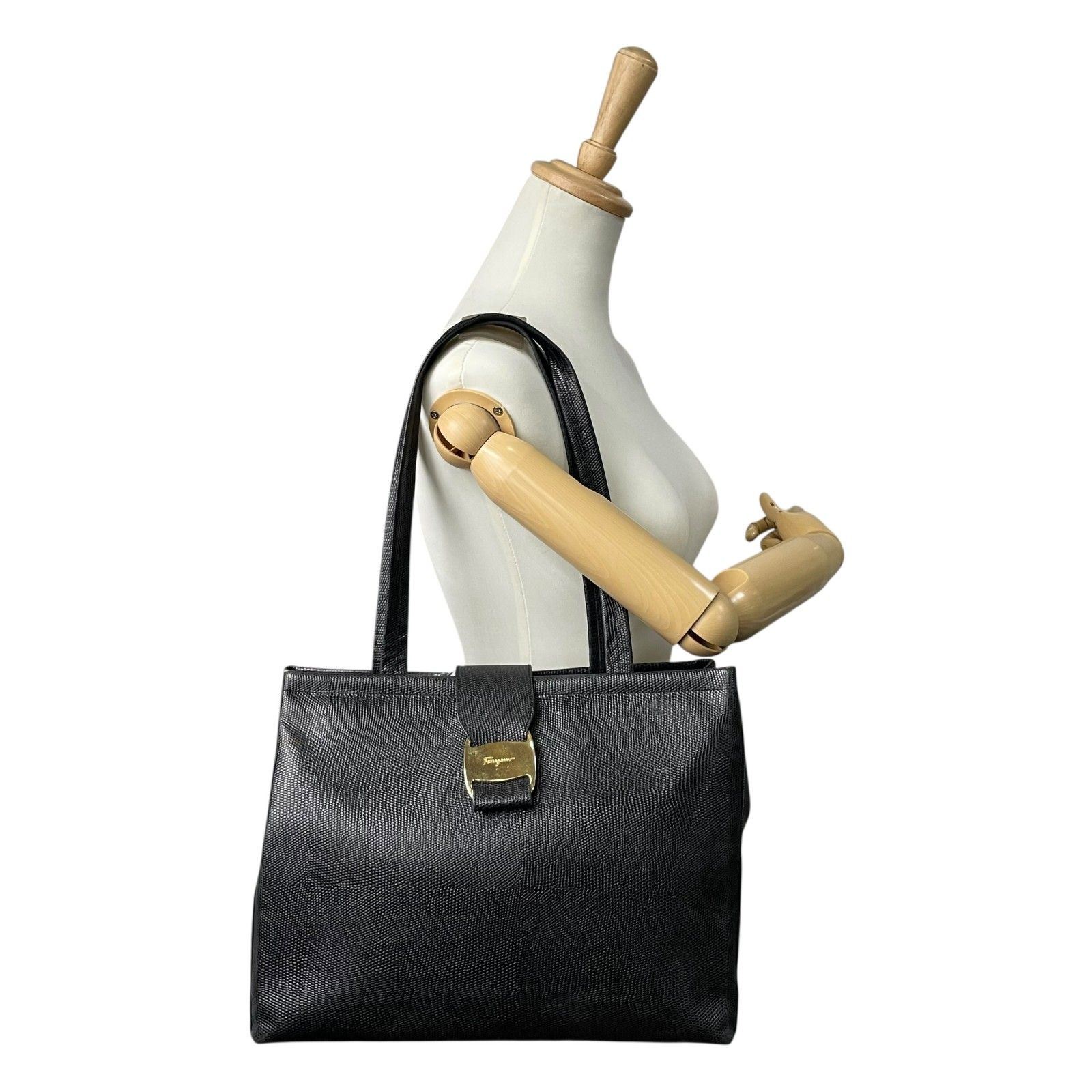 フェラガモ ダブルガンチーニ トートバッグ ワンショルダー Ferragamo