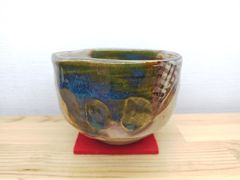 送料込【逢絢亭・新品】茶道具 茶碗 京焼 雛に花菱の図 伊坂清香 共