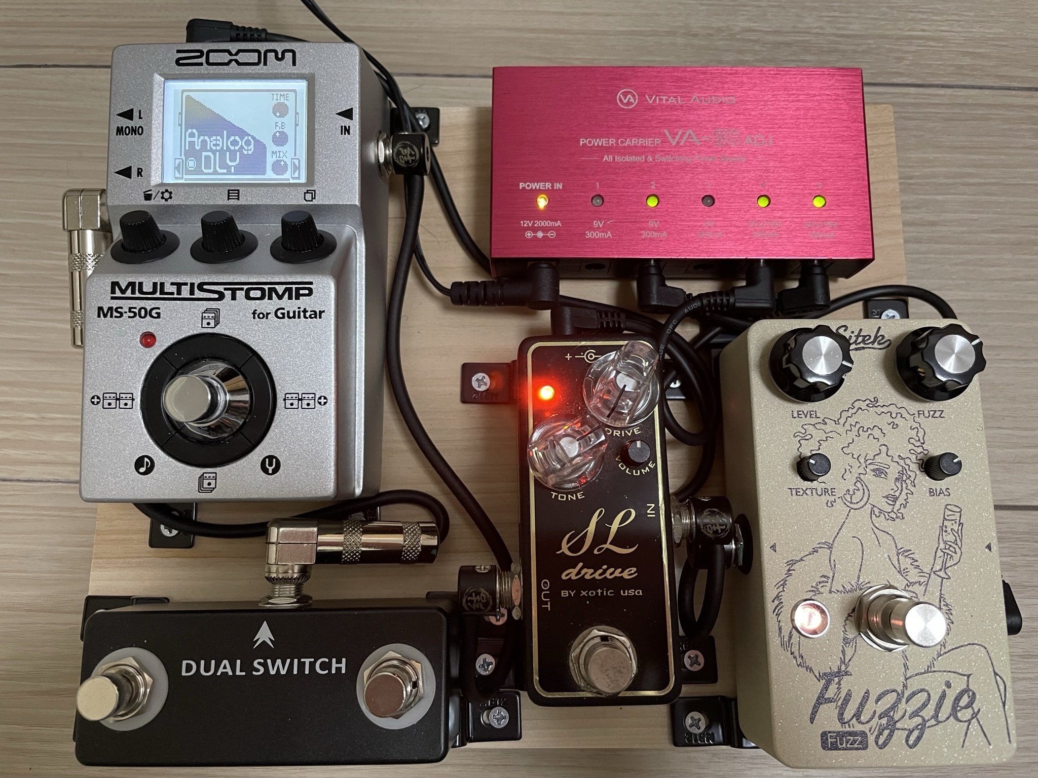 Myriad Fuzz クローンペダル preGain搭載