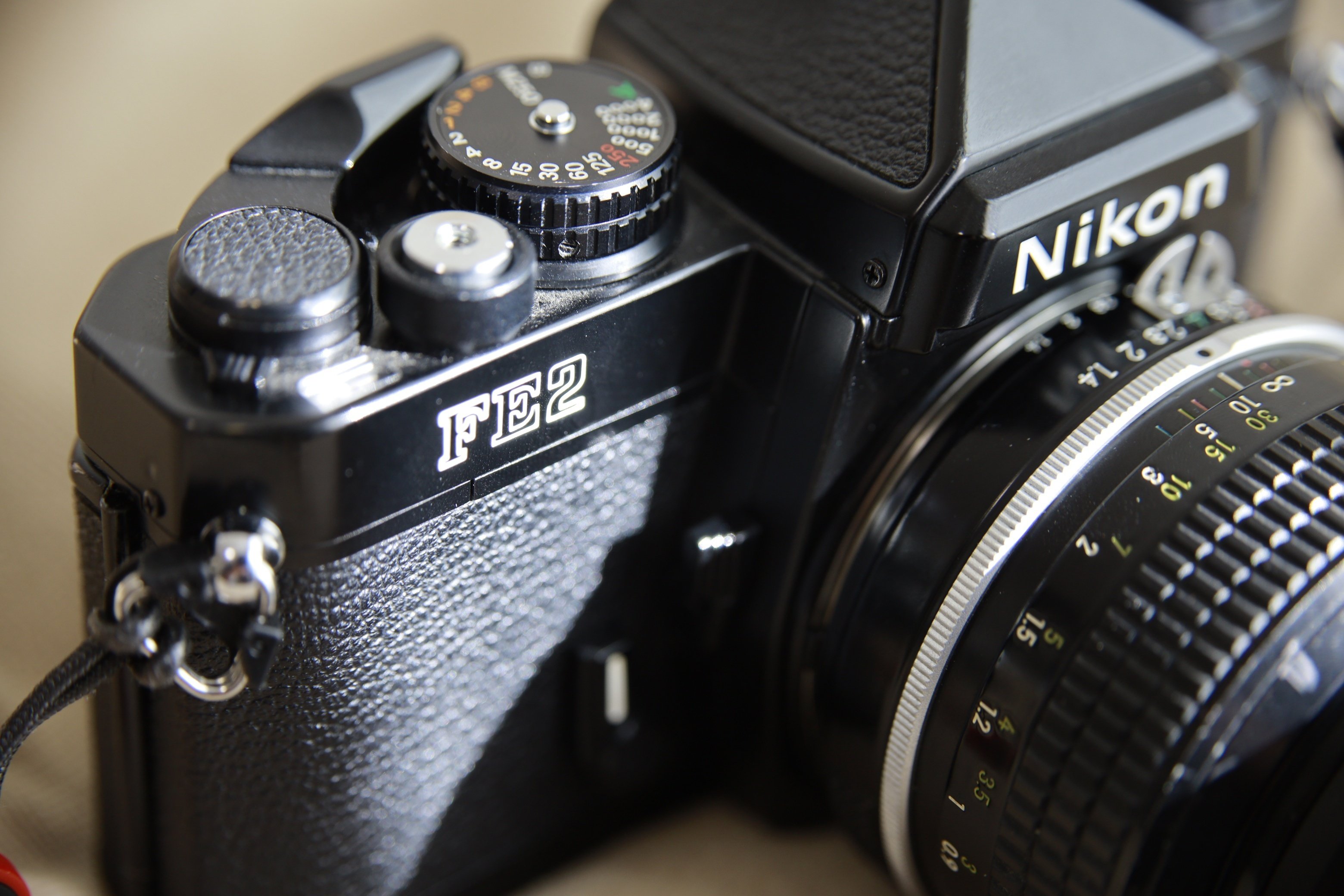 上がり」のカメラNikon FE2、お別れか？｜おかたろ