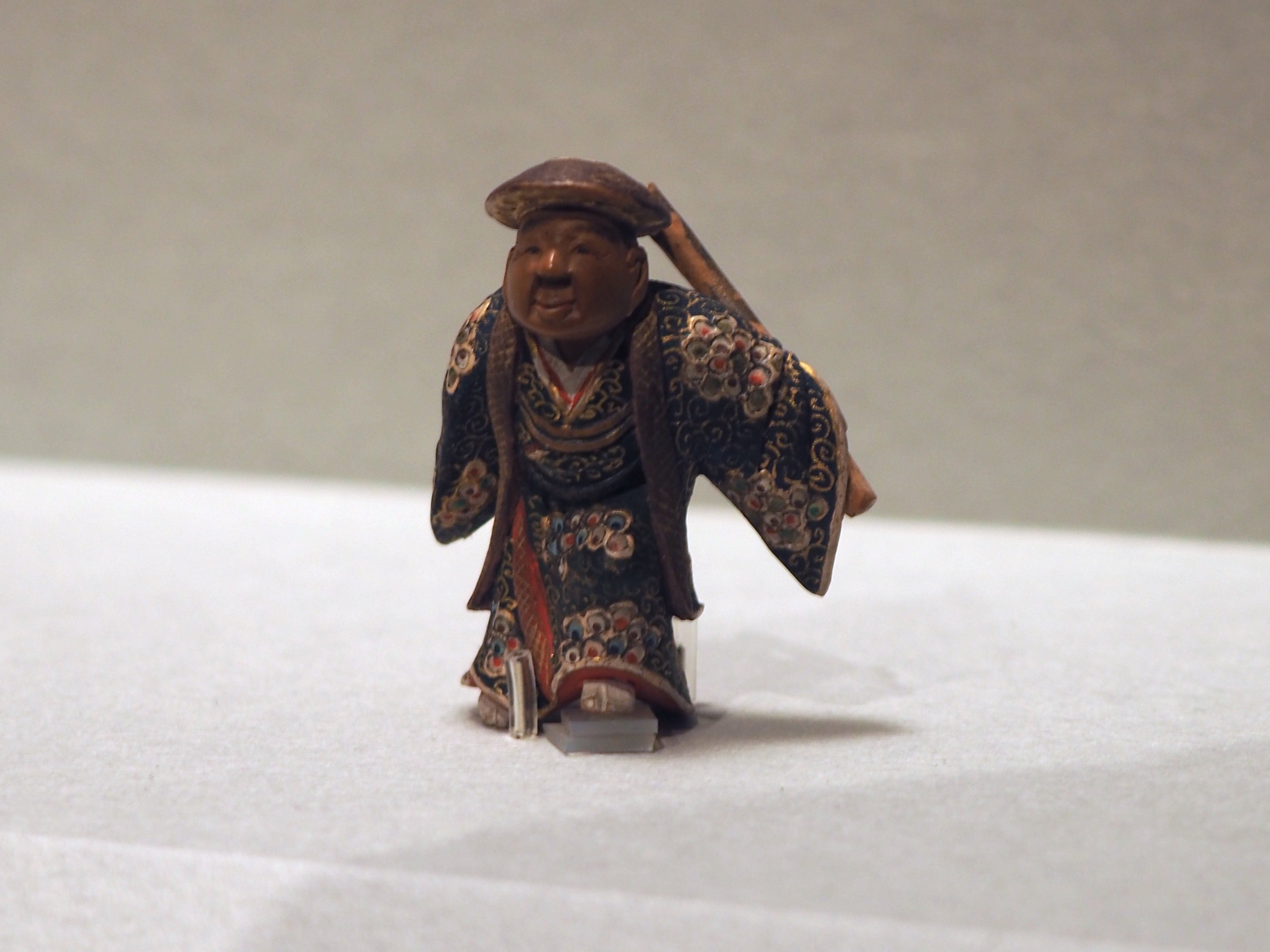 根付(netsuke)】3面の顔の根付 木製 江戸時代 根付(netsuke)】3面の顔
