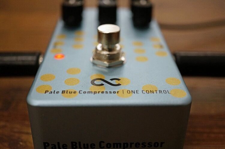 ギター One Control Pale Blue Compressor One Control Pale Blue