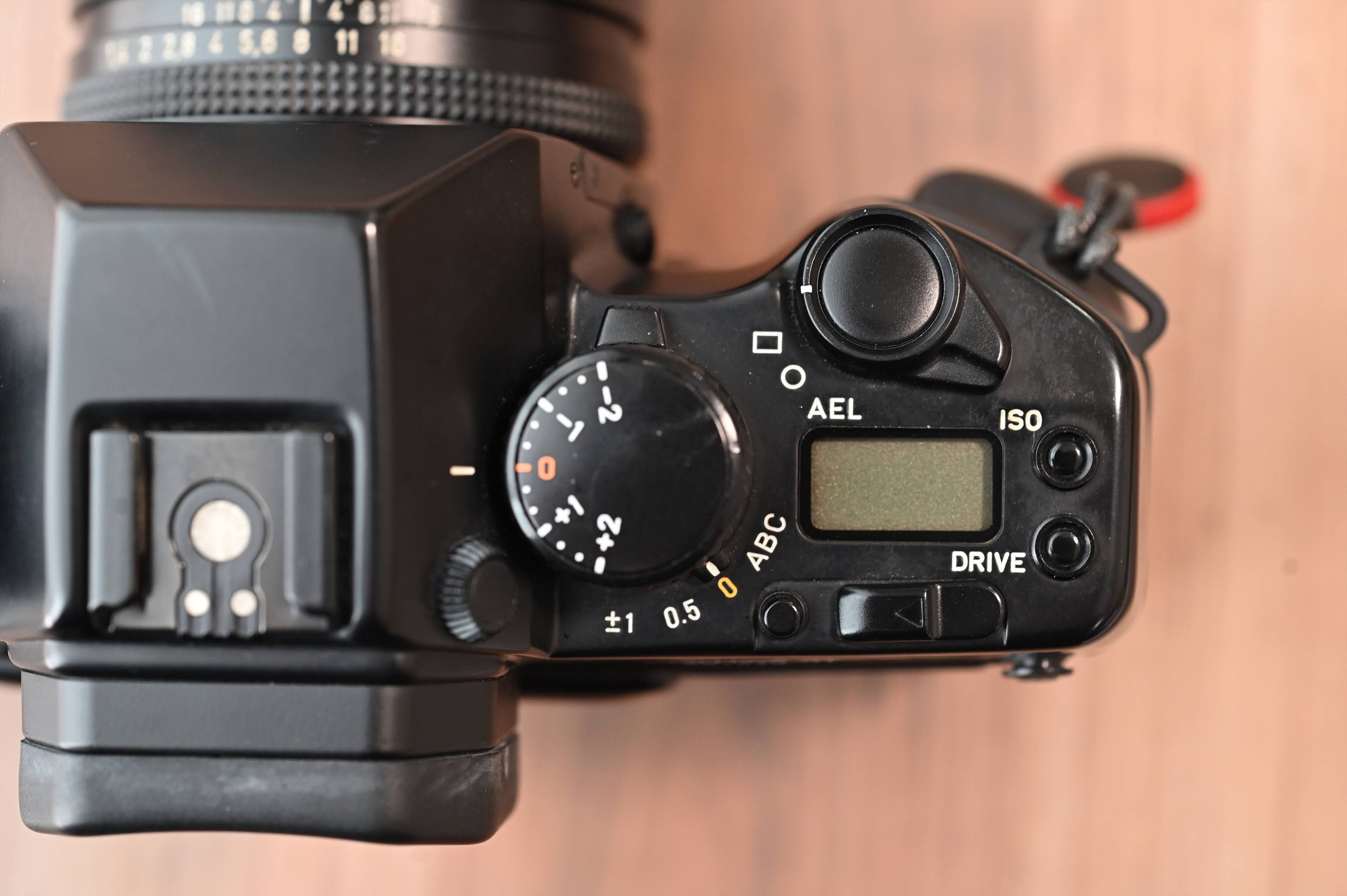 世界一美しい一眼レフ】CONTAX ST x PLANAR 50mmF1.4｜pepepe