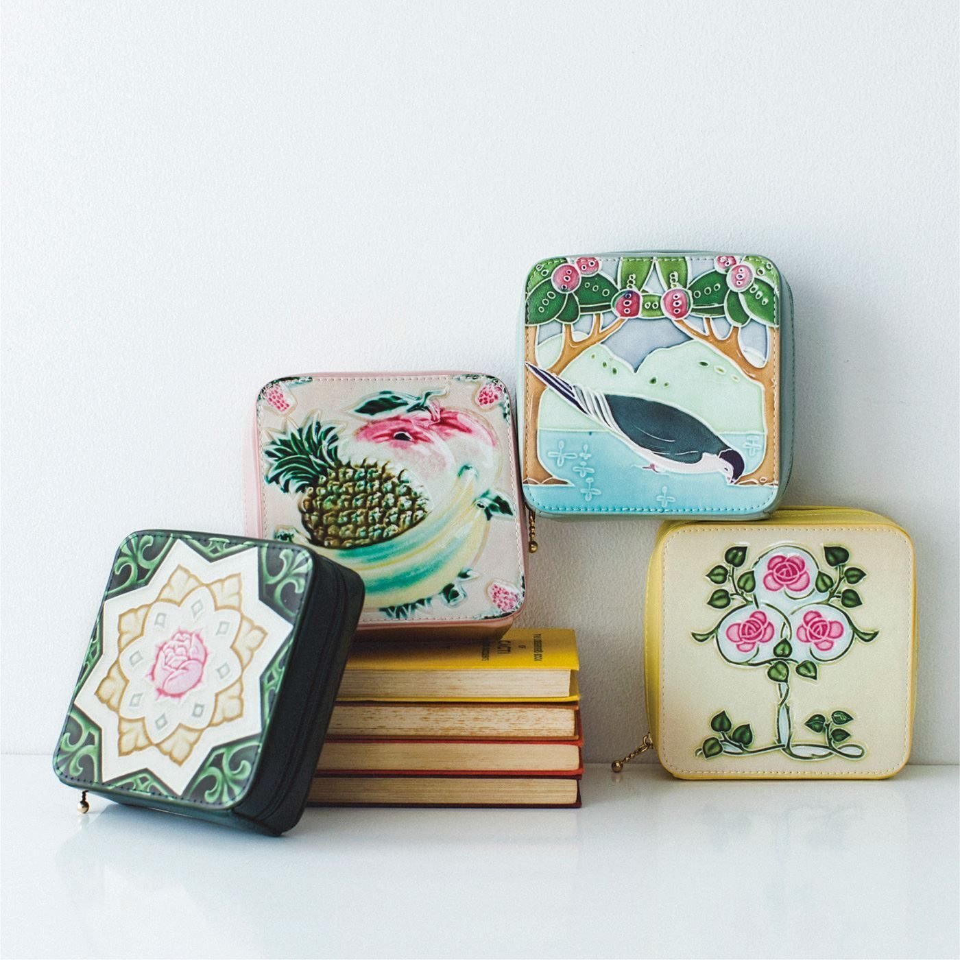 ハンドメイド日本製アンティークマジョリカタイル⑧A4枚セット