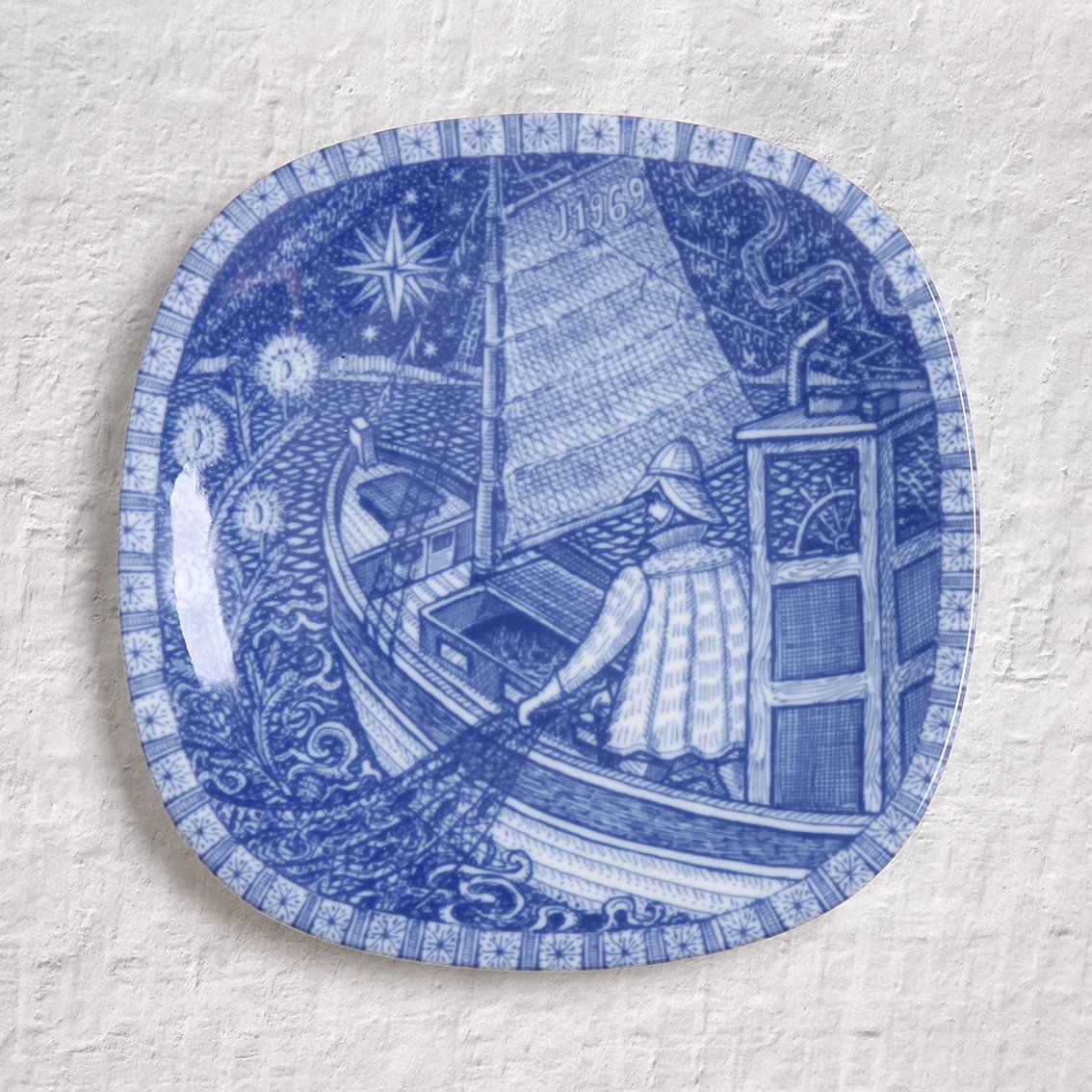 ニルスと一緒にスウェーデンを旅する絵皿 | kogmas 北欧ヴィンテージ