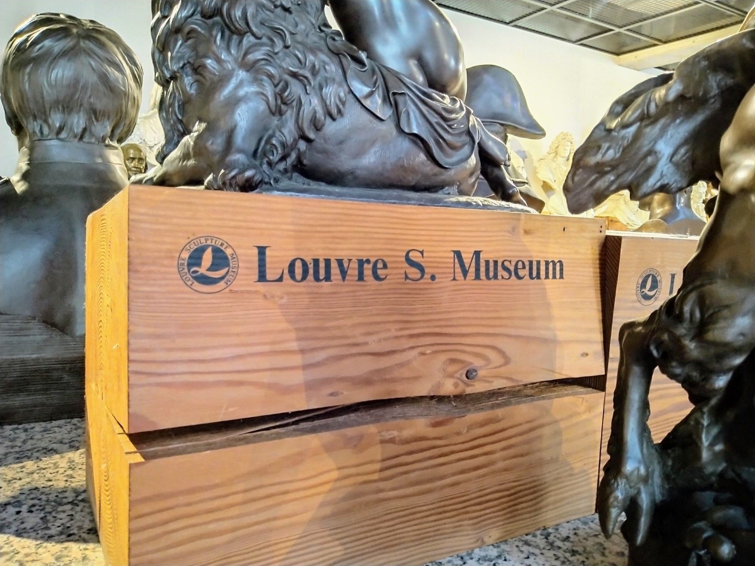 サモトラケのニケとミロのヴィーナスの習作 🏛️『ルーブル彫刻美術館