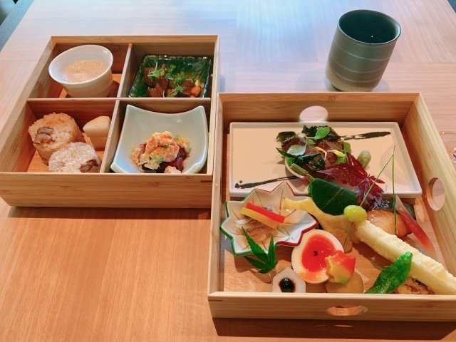 松花堂弁当｜茶の湯謎解き～茶の湯辞典～