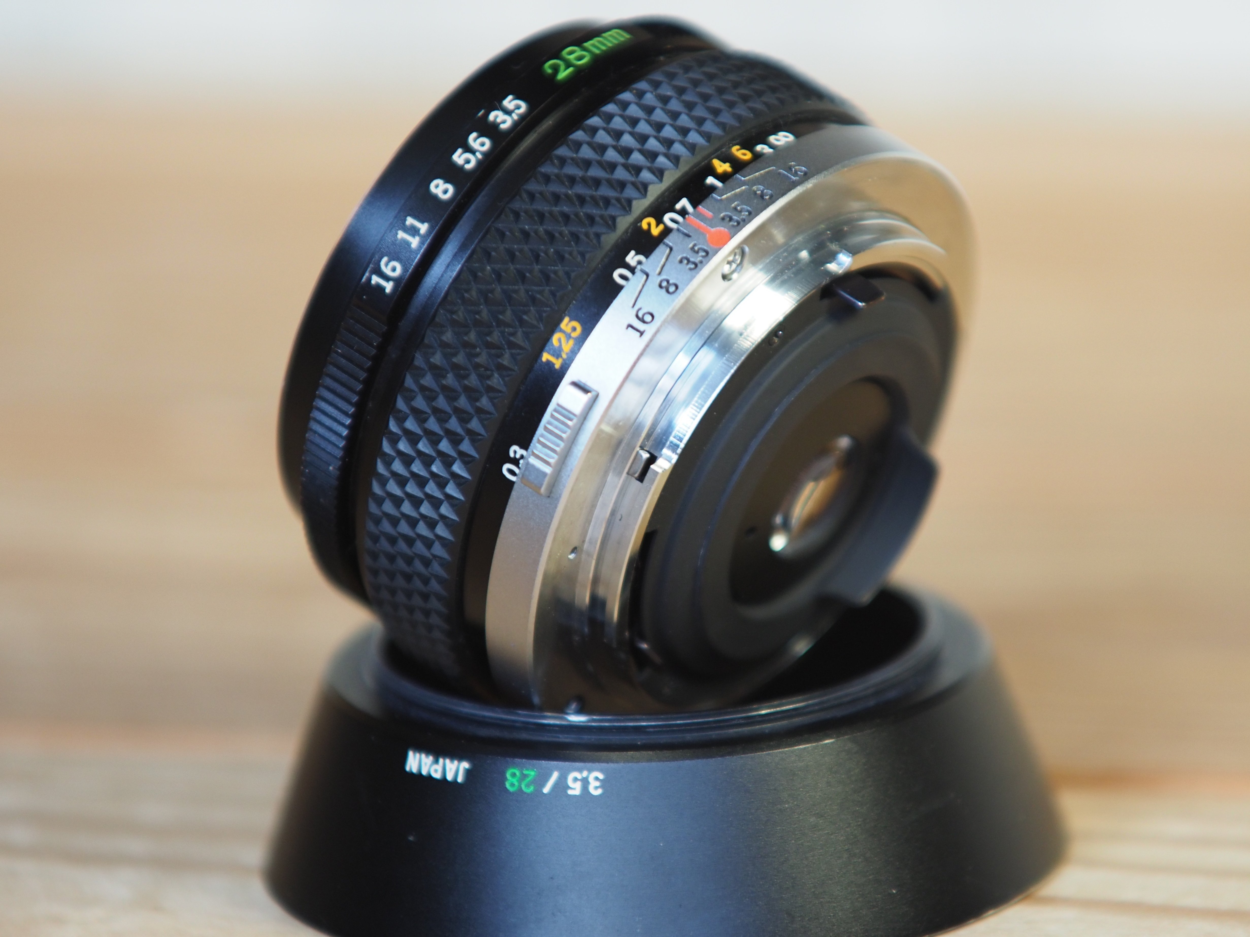 オリンパス OM-2/ G.ZUIKO AUTO-W 28mm F3.5 レンズ沼あれこれ