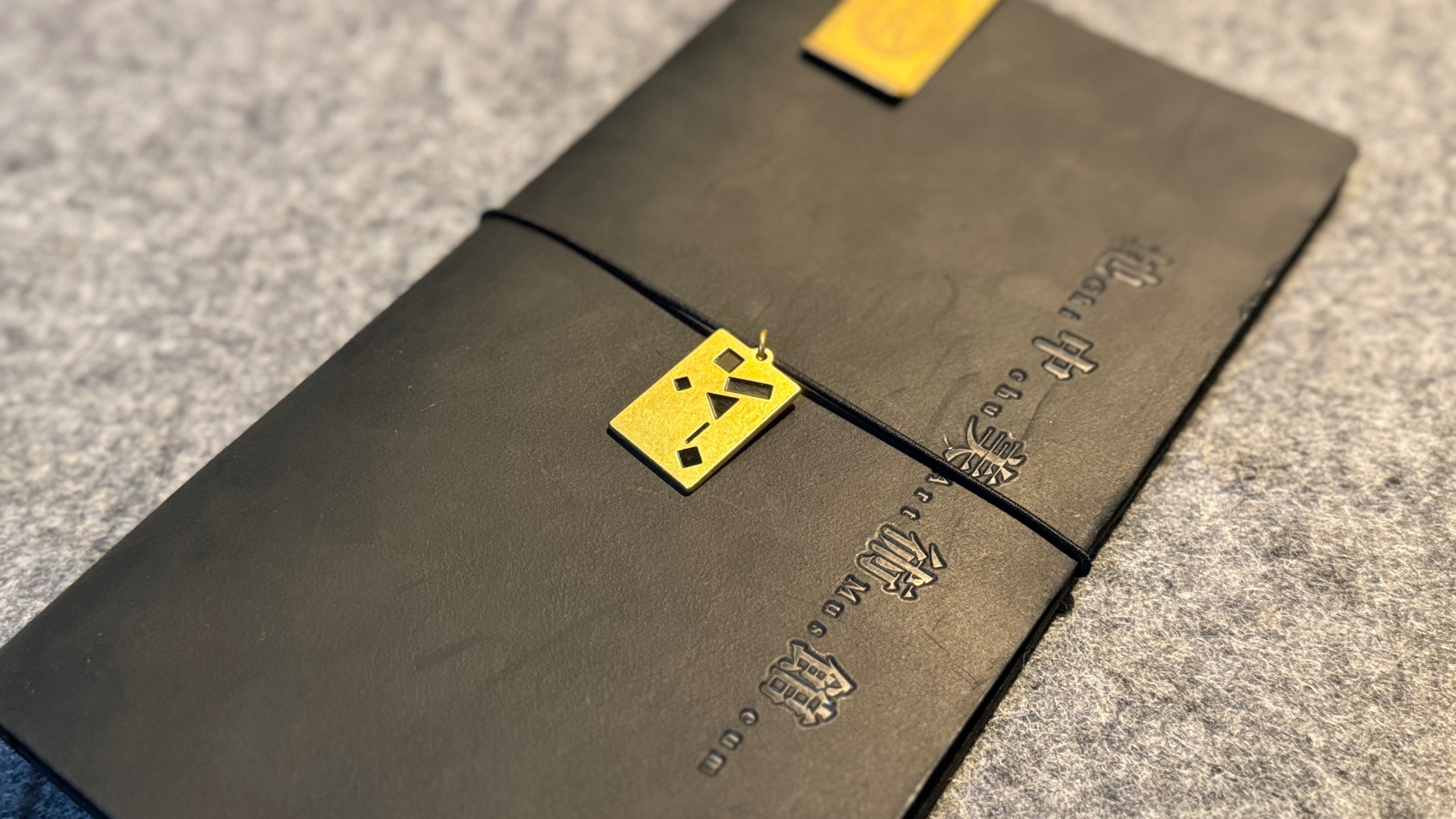 地中美術館】 【限定】 トラベラーズノート リフィル チャーム コラボ