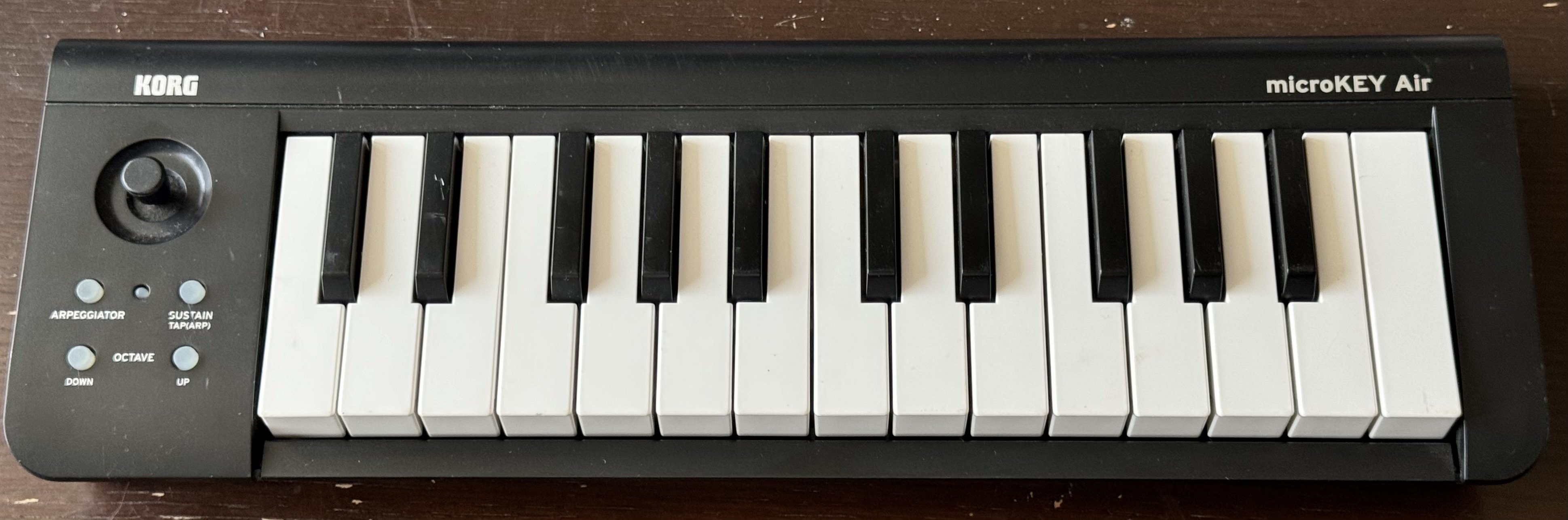 MIDIキーボードもワイヤレスにしたい - KORG microKEY2 Air｜Croquette