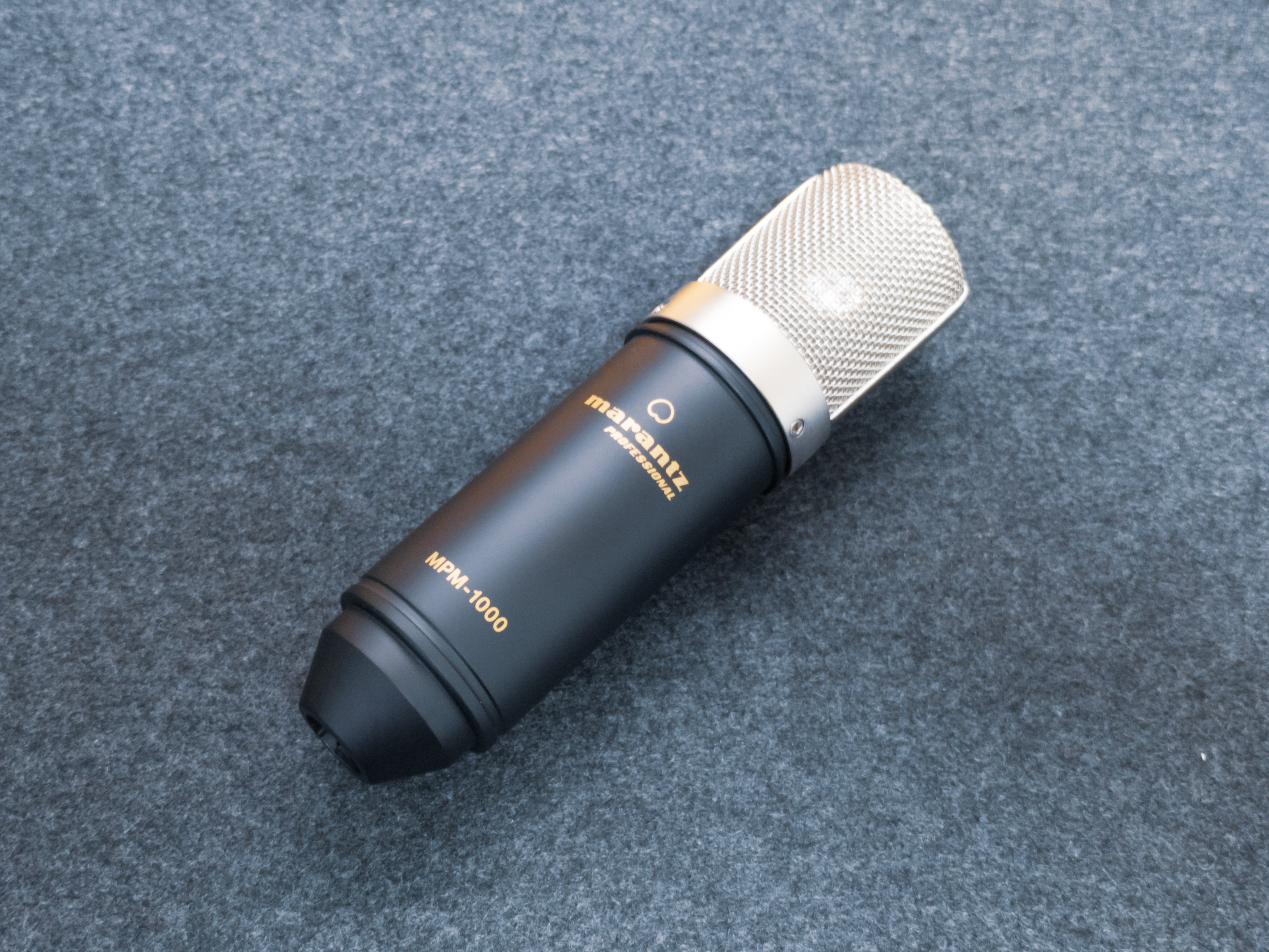 ガジェットレビュー】コスパ最高のコンデンサーマイク│Marantz