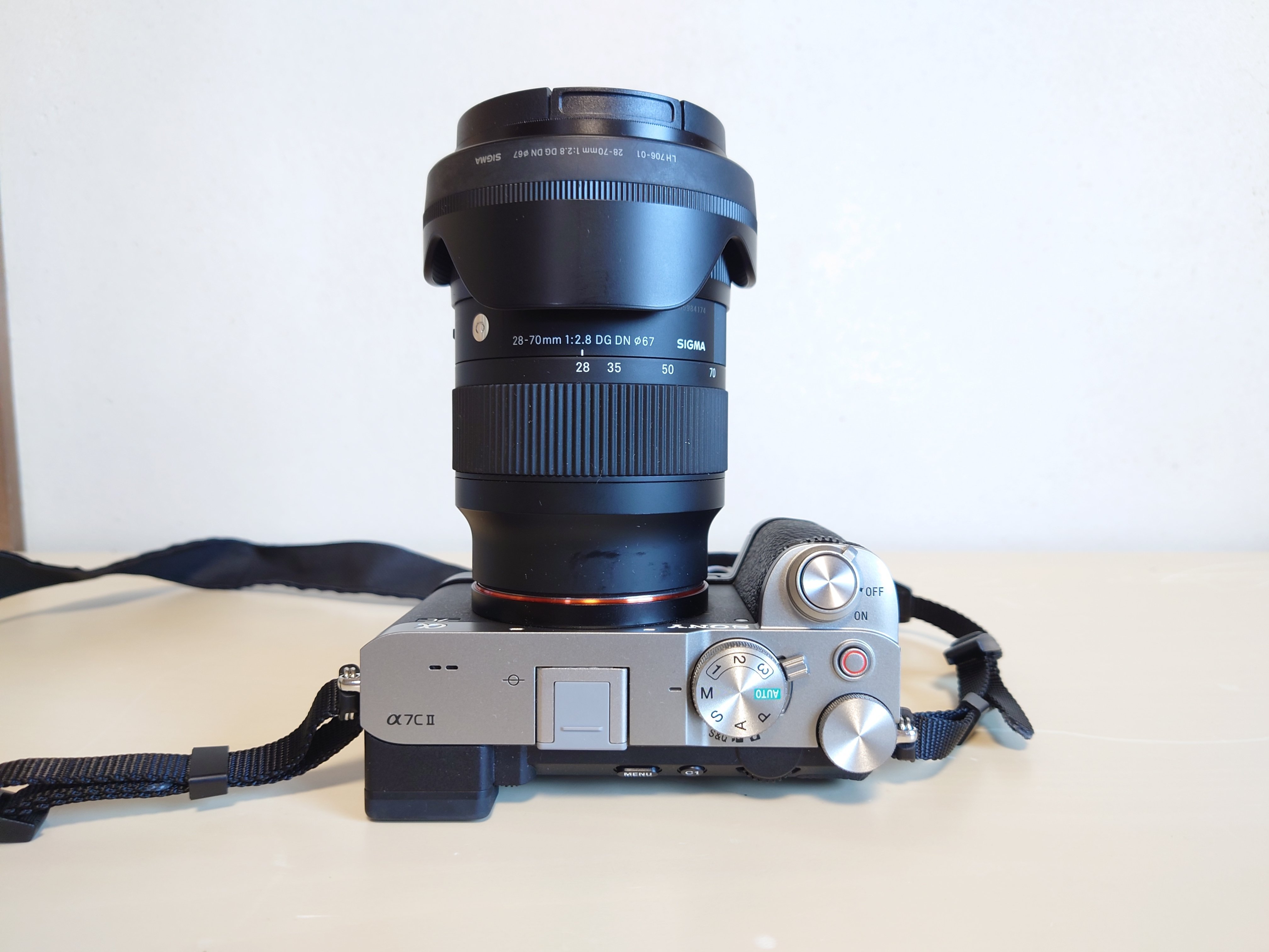SIGMA 28-70mm F2.8 DC DN ズームレンズ極美品