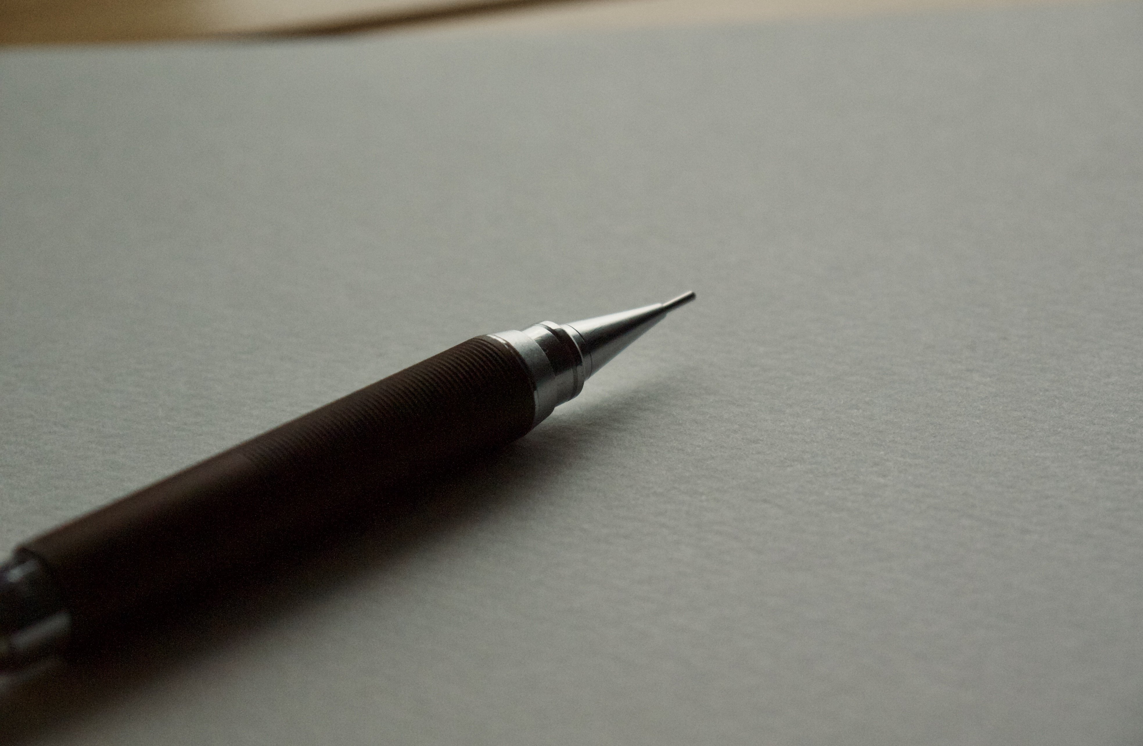 トンボ バリアブル VARIABLE 0.4前期＆0.5後期 トンボ鉛筆 バリアブル