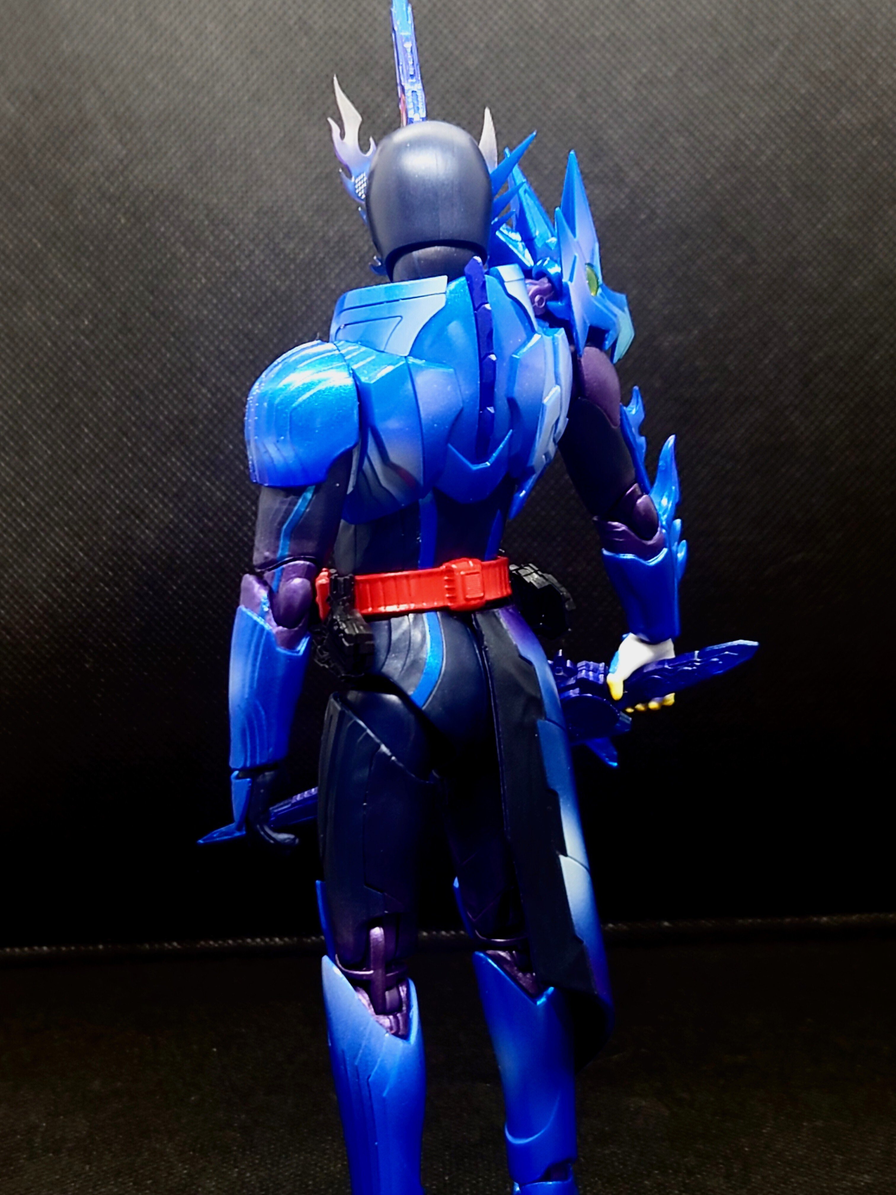 S.H.Figuarts 仮面ライダークロスセイバー+10聖剣セット レビュー