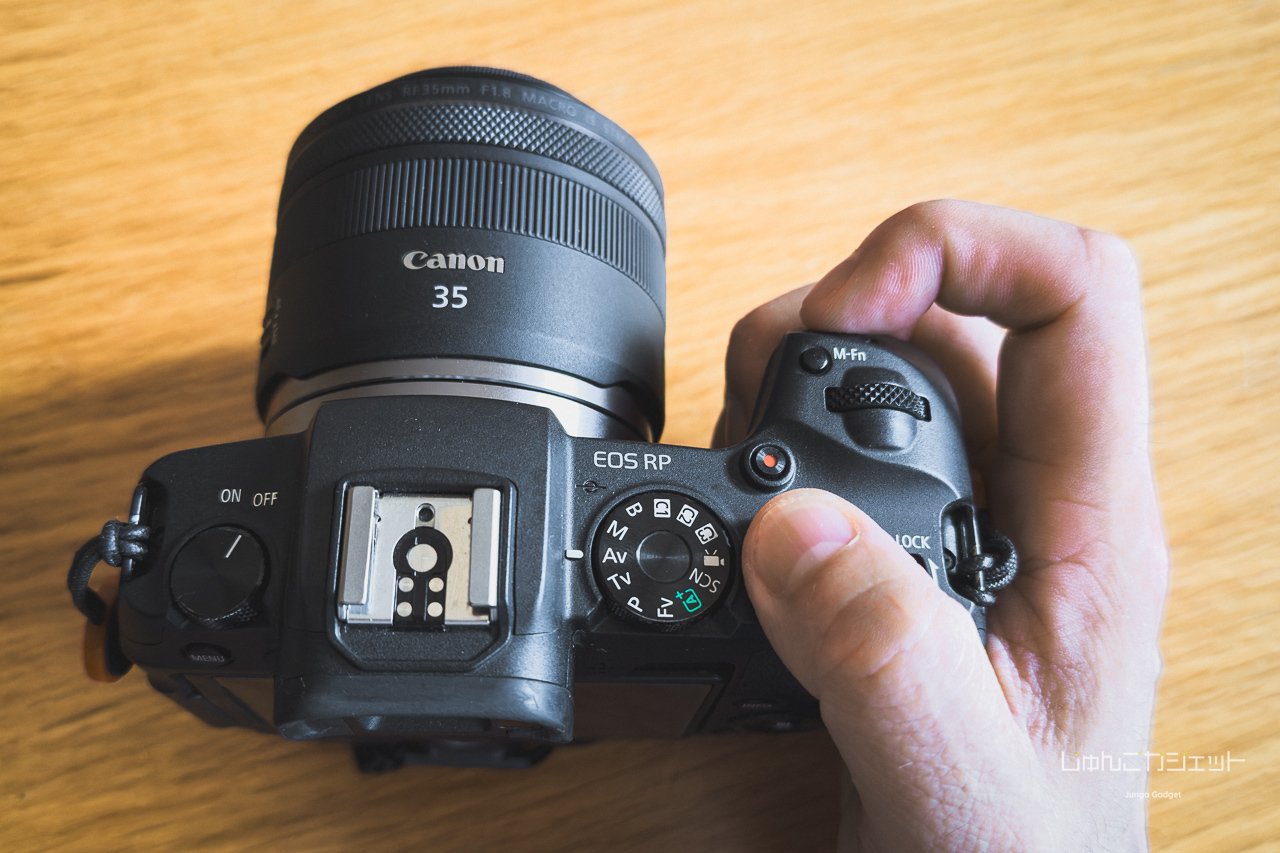 RF35mm F1.8 MACRO IS STM 1年使用レビュー | マクロもスナップも