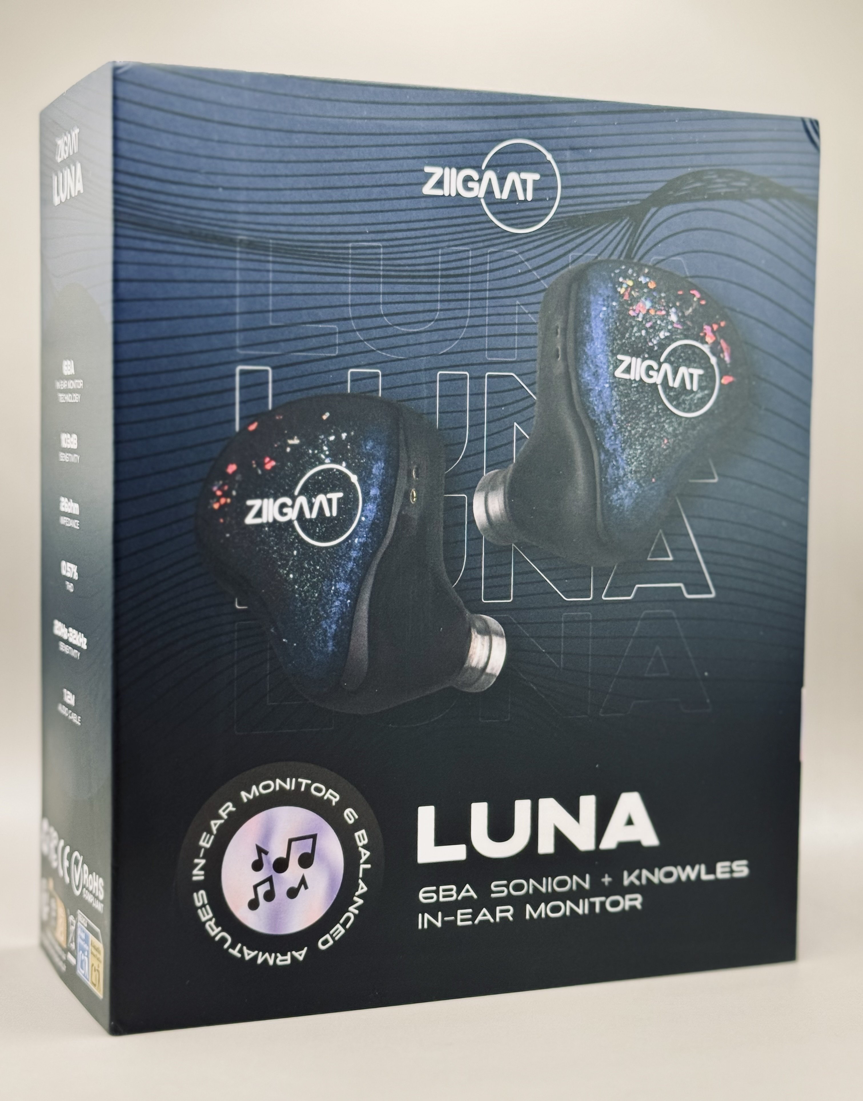 ZiiGaat Lunaのレビュー｜ラルフ・ヒンクリー