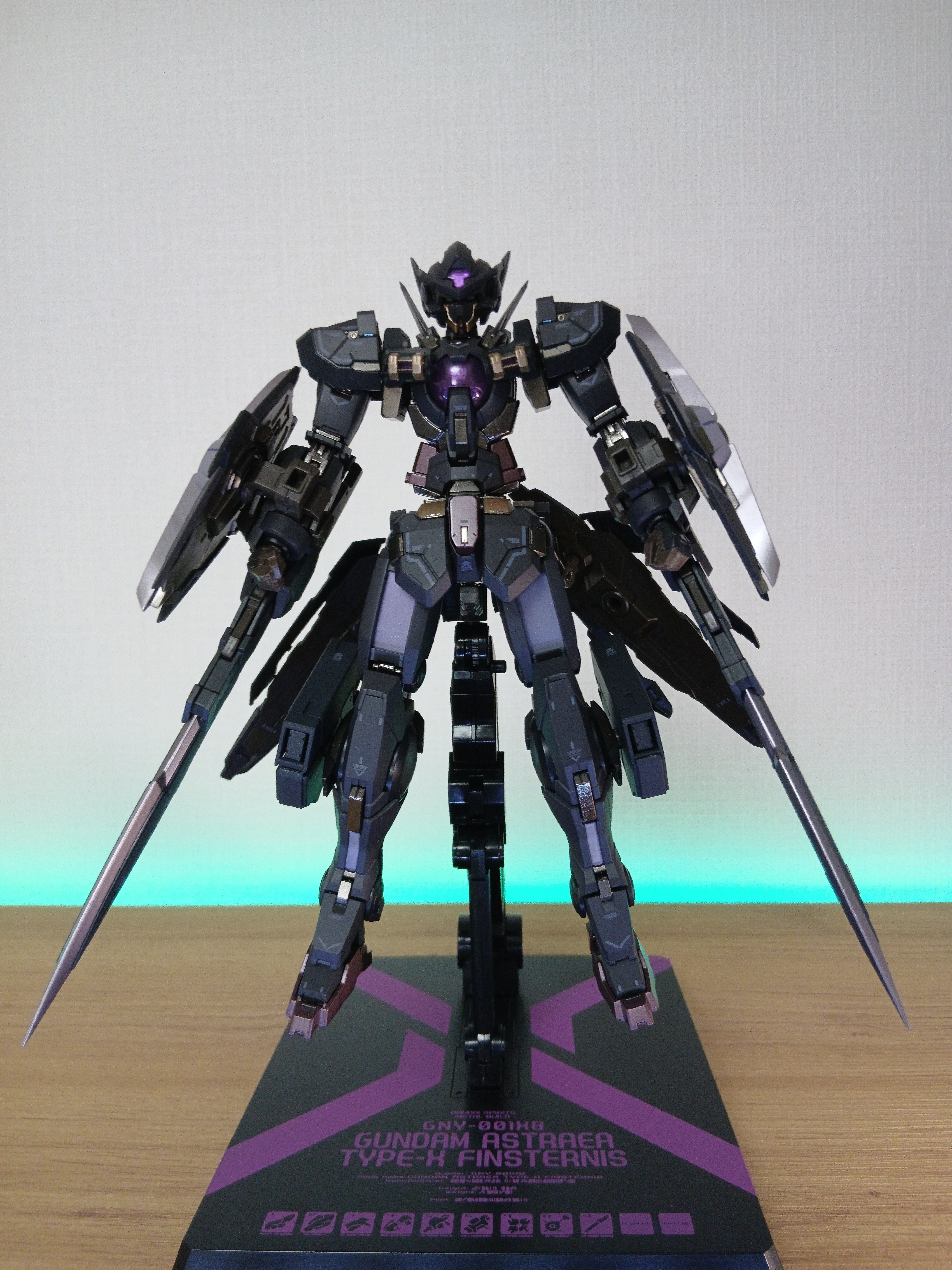 感想]METAL BUILD ガンダムアストレアTYPE-Xフィンスターニス｜サナ缶