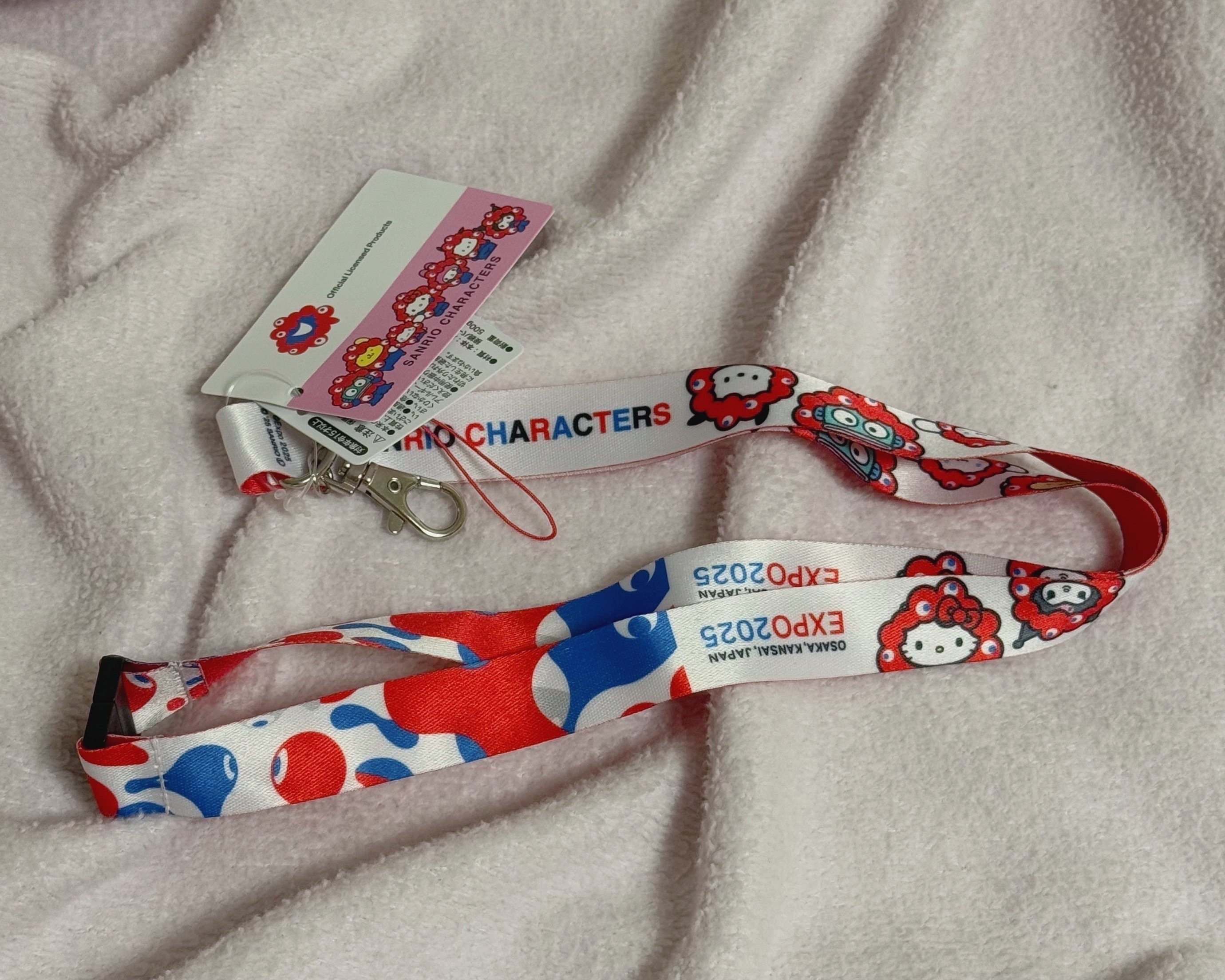 大阪・関西万博 ピンバッチセット（ネックストラップ、ピンバッチ