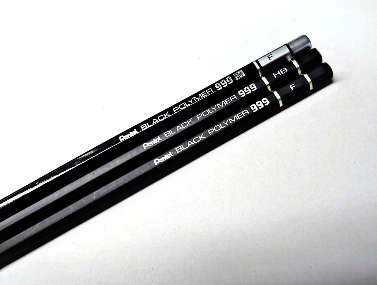 ぺんてる ブラックポリマー999α F ぺんてる ブラックポリマー999 【HB