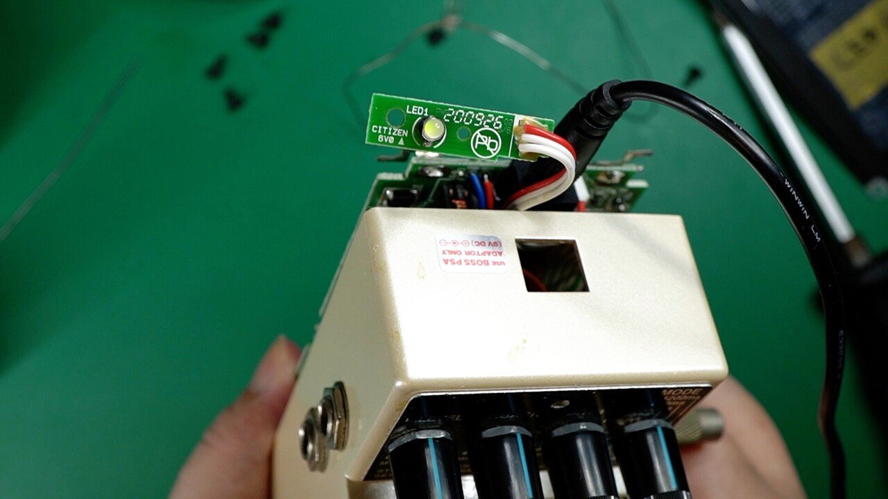 BOSS DD-7の修理と聴き比べ｜ebi-san