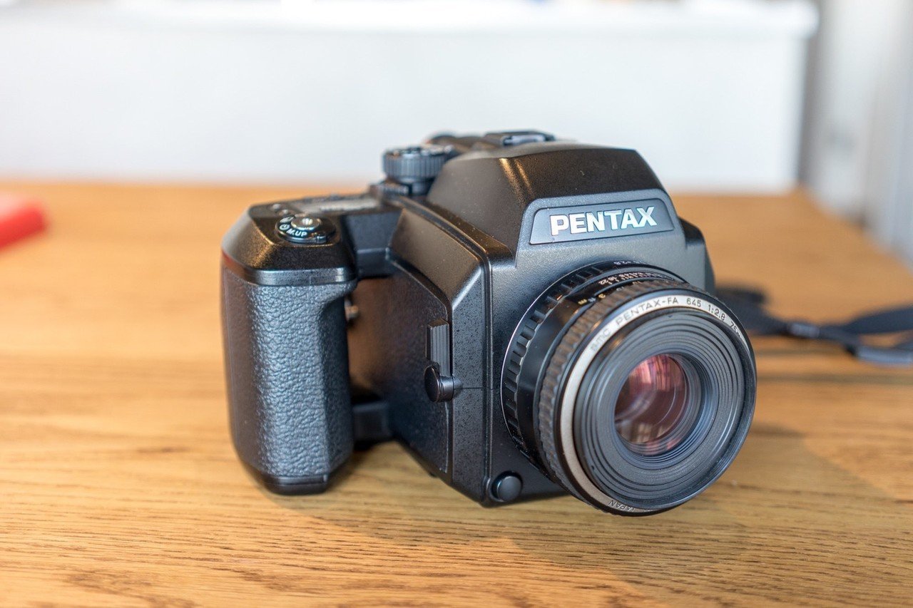 中判カメラPENTAX 645NIIについての色々｜杉田 洋人 / toasts