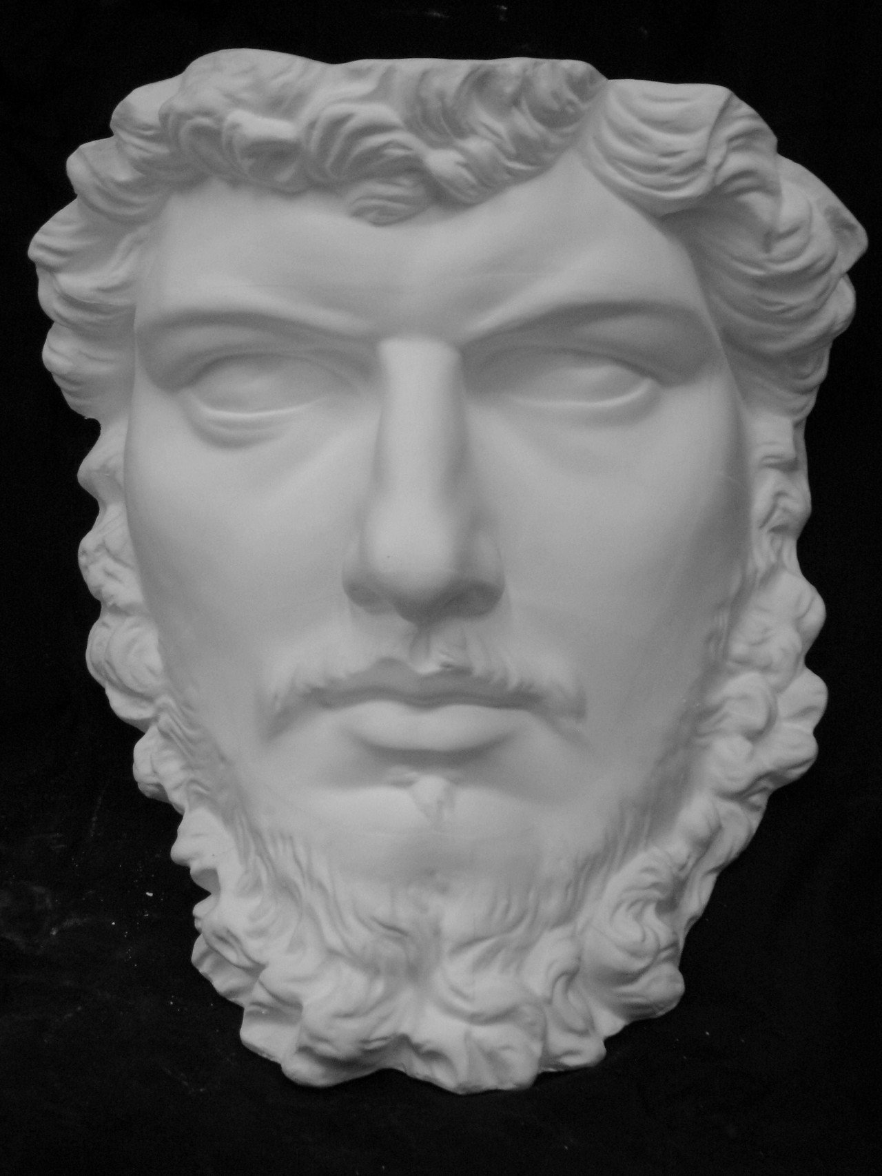 M-405 男子大顔面（丸）｜石膏像ドットコム（脇本）