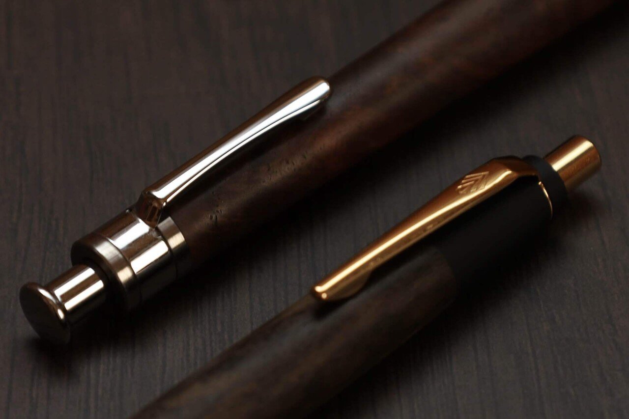 ラウンドジップ ペンケース （検 バハギア 工房楔 野原工芸 シーサー