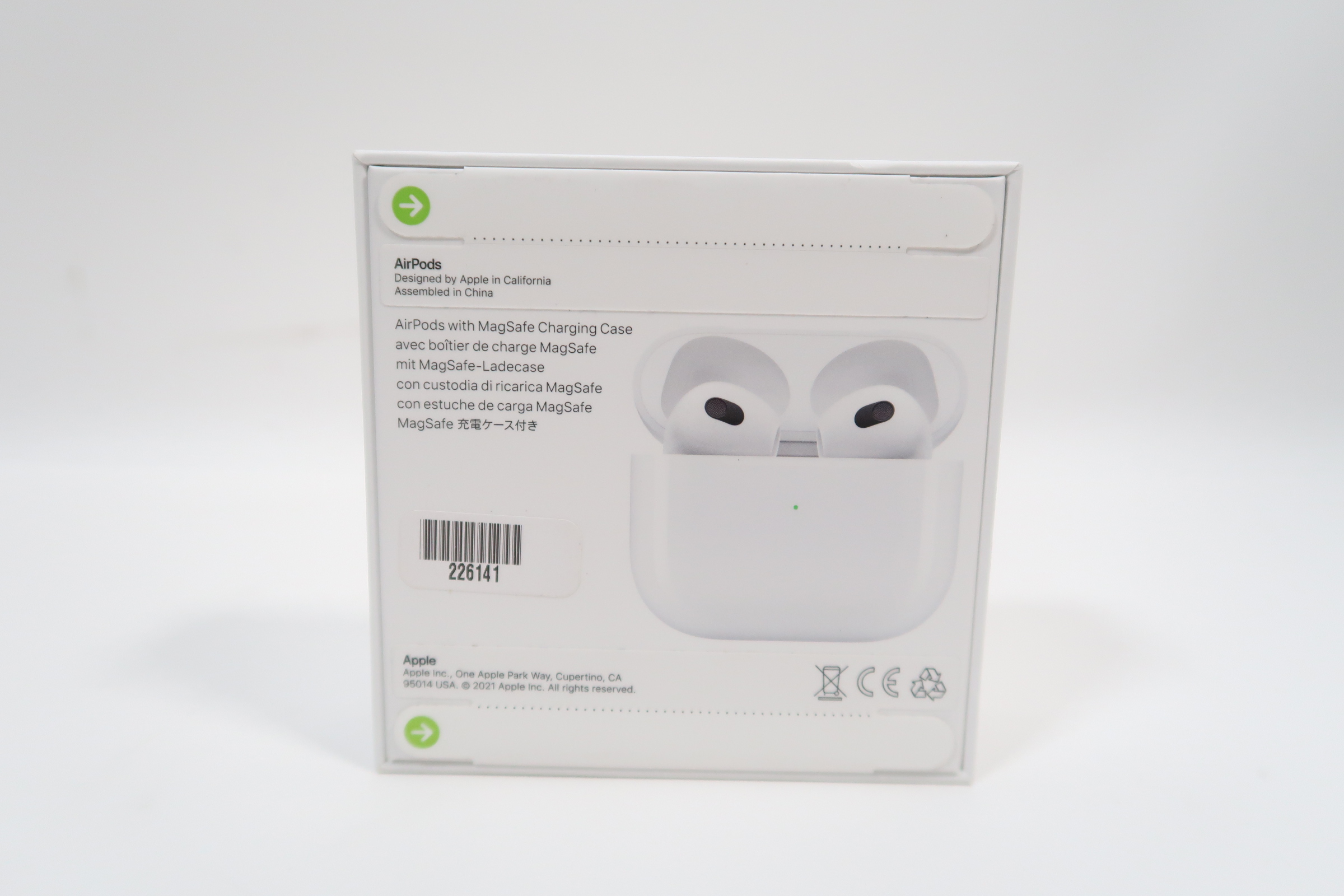 新品 MME73AM/A Apple AirPods (第3世代) 【公式通販】