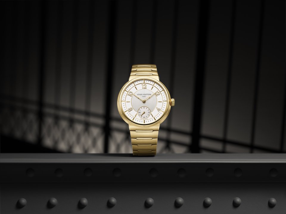 ルイ·ヴィトンより、ゴールドモデルの「タンブール」が登場 | NEWS