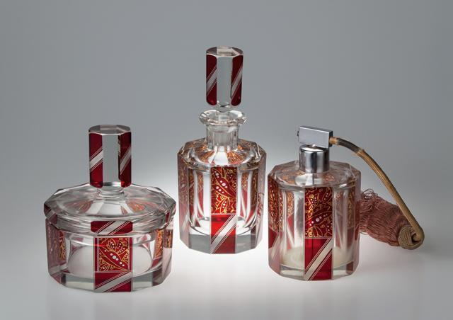 ロータス フランスサビノガラス アンティーク香水瓶 アール