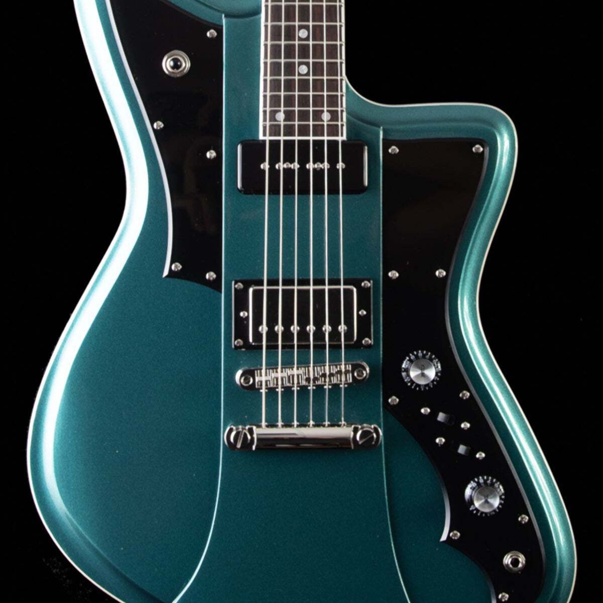 MONDO MONDATA / Rivolta Guitars by Dennis Fano