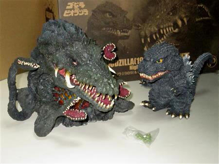 デフォリアル ゴジラ(1989)&ビオランテ ナイトカラーVer.セット ゴジラ