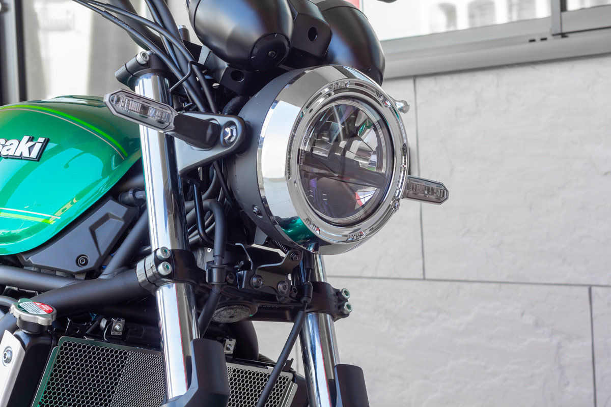 ≪Z650RS専用ヘッドライトコンバージョンキットの開発≫ | 開発情報