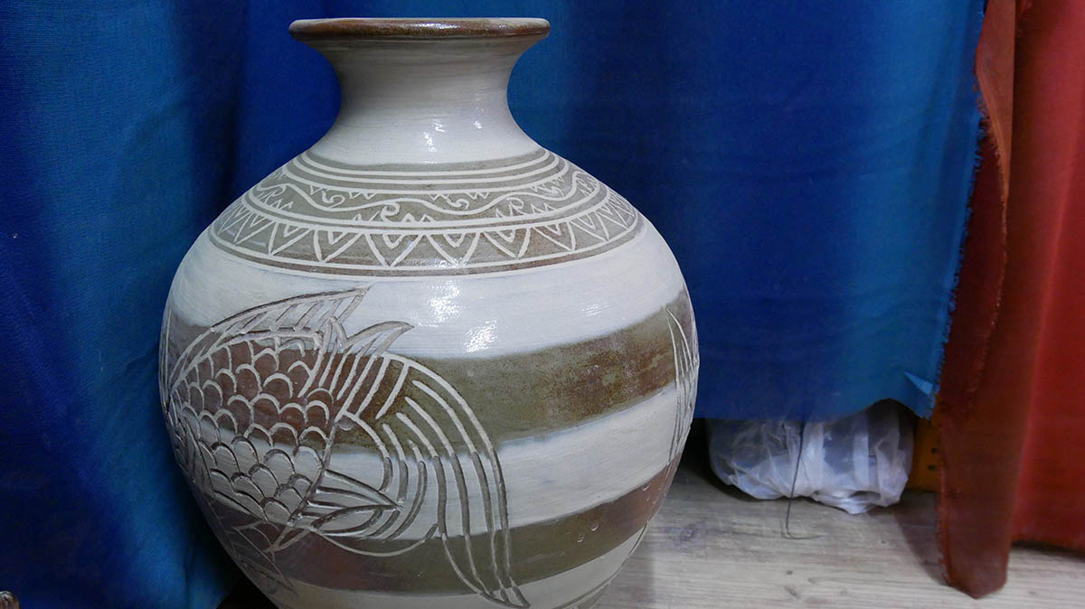 人間国宝金城次郎一門 金城敏徳 作 青磁色付立シーサー（中）1対 人間