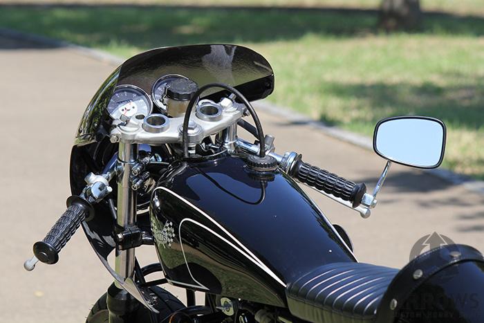 FRP ティアドロップビンテージタンク SR400/500用 - AJS・SKYTEAM