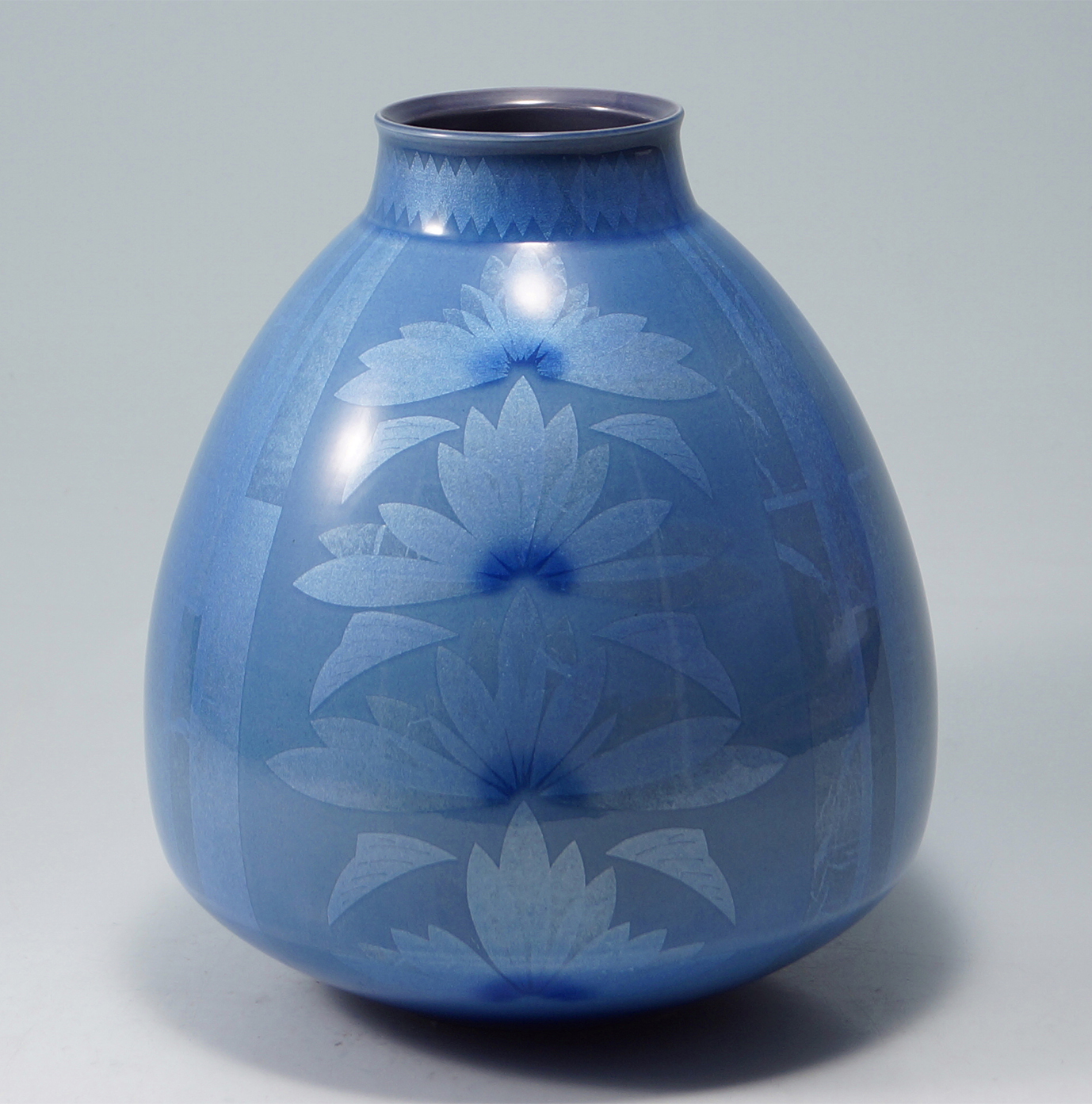 中田一於 淡青釉裏銀彩 花入 N40 日本工芸会正会員 九谷焼 九谷焼