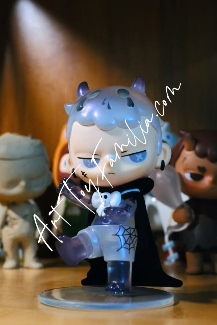 Kubo Count Phantom Figurine - Kubo 德古拉伯爵吊卡 – Art Toy Familia