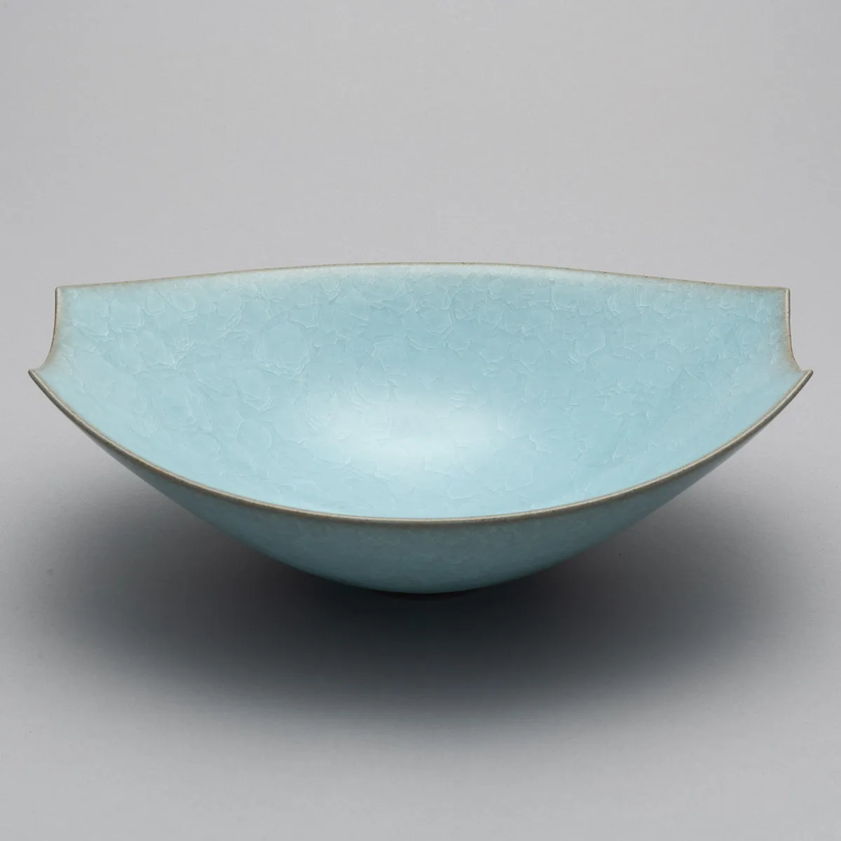 中国 南宋 哥窯 氷裂文 水孟 筆洗 V R6822 中国 南宋 哥窯 氷裂文 水孟